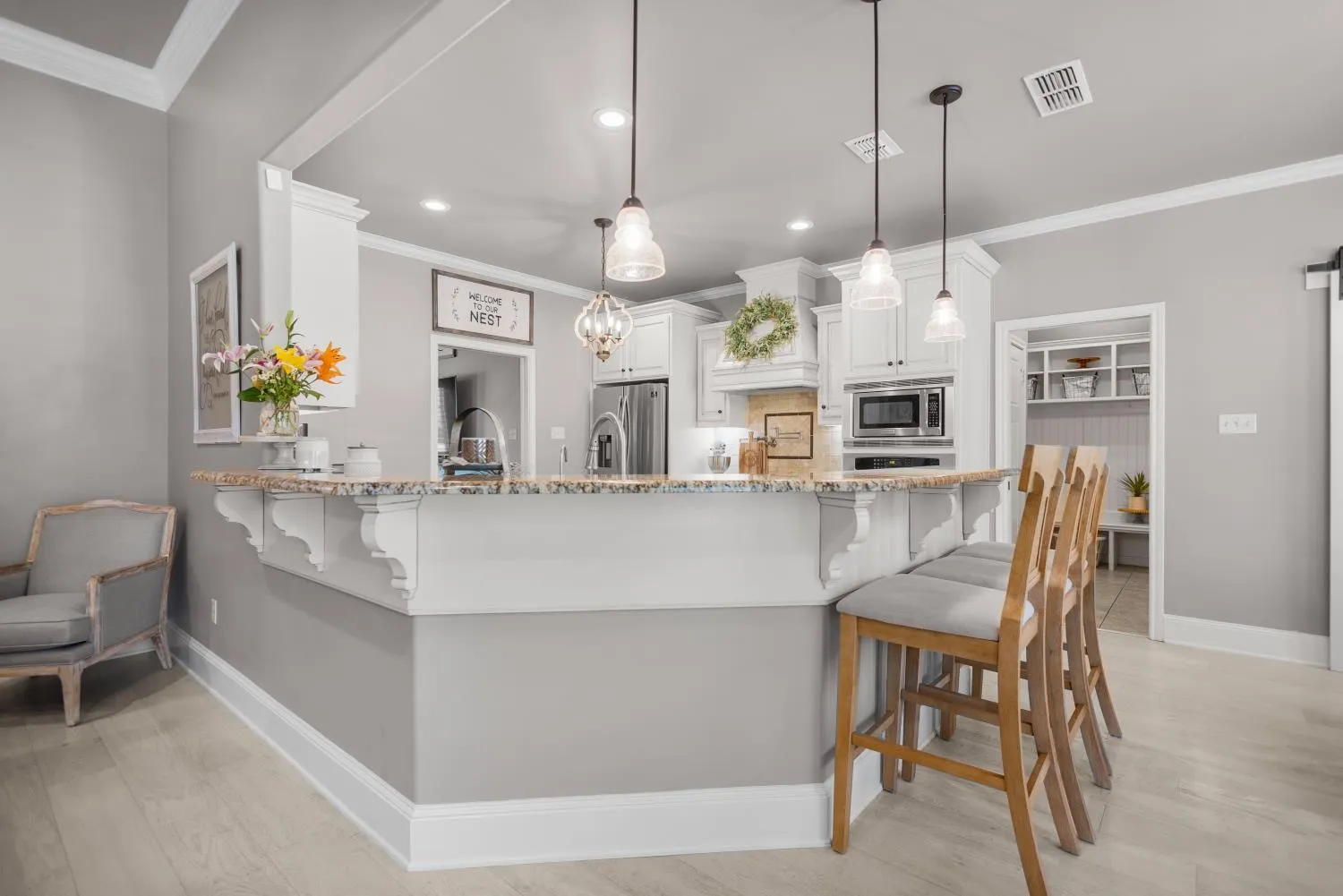 Single Family Residence For Sale in Smith County , 11176 Fox Trail, Flint, Texas 75762, 5 Bedroom, 5 Bathroom, 2 Garage spaces, 2,908 Sqft, built in 2009, Preowned, mls#21248287, Real Estate Agent in Flint, Homes For Sale in Smith county, Homes For Sale in Flint, Realtor in Flint Texas, Real Estate Brokerage Independent Realty Texas, Luminita Cordes Realtor
