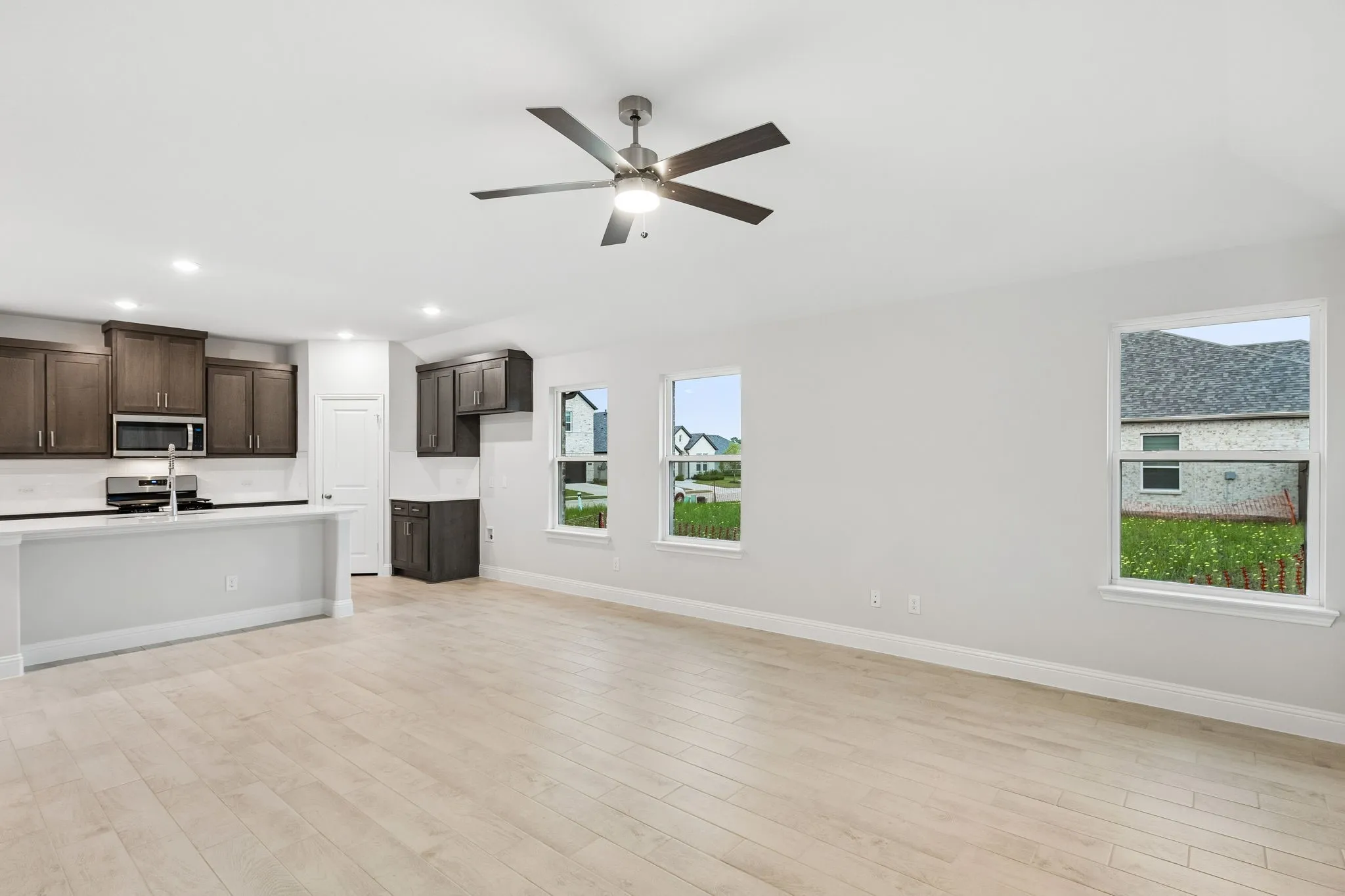 Single Family Residence For Sale in Collin County , 3002 Italia Terrace, Princeton, Texas 75407, 3 Bedroom, 2 Bathroom, 2 Garage spaces, 1,981 Sqft, built in 2024, New Construction - Complete, mls#21248341, Real Estate Agent in Princeton, Homes For Sale in Collin county, Homes For Sale in Princeton, Realtor in Princeton Texas, Real Estate Brokerage Independent Realty Texas, Luminita Cordes Realtor