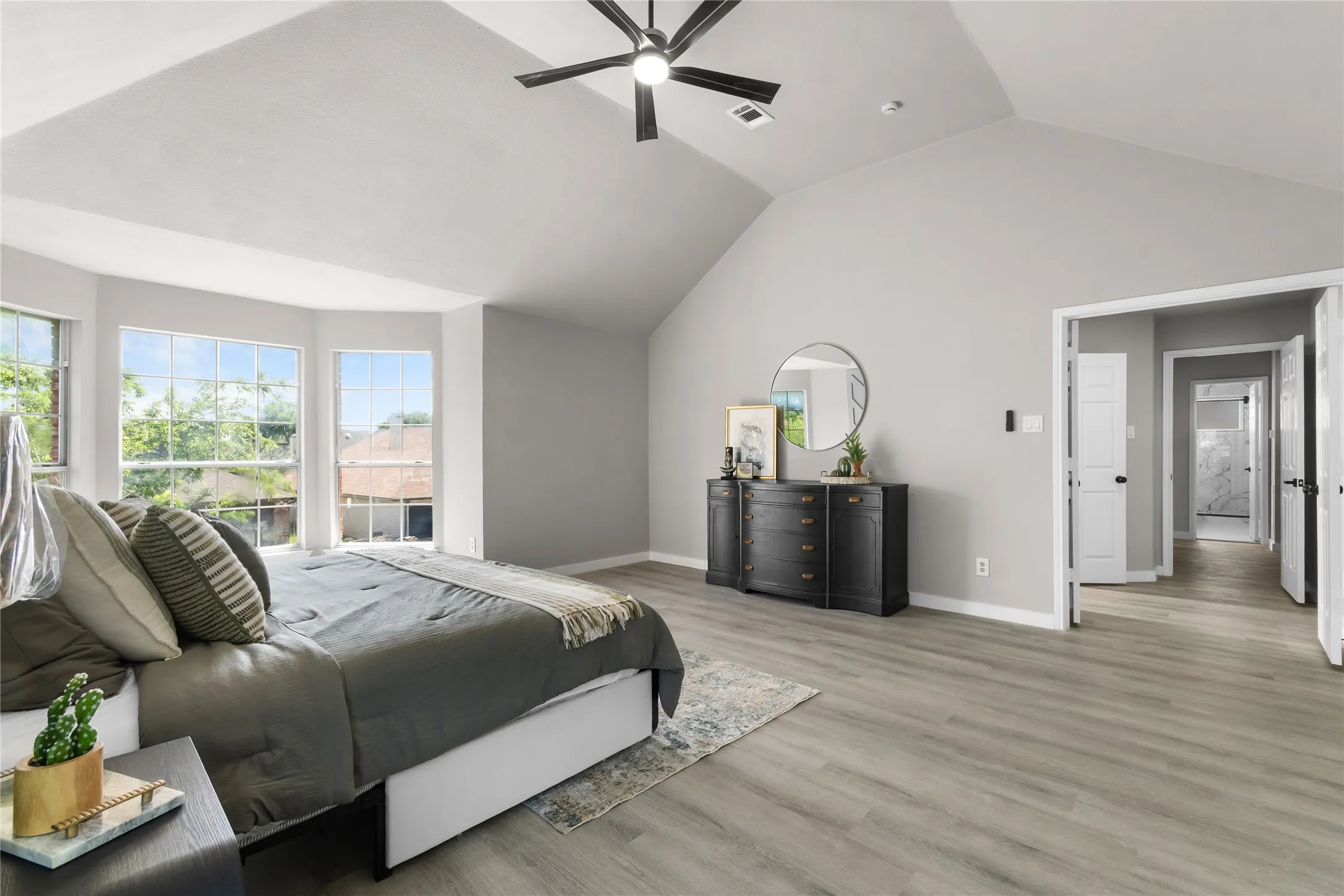 Single Family Residence For Sale in Denton County , 5949 Carroll Drive, The Colony, Texas 75056, 5 Bedroom, 4 Bathroom, 2 Garage spaces, 3,144 Sqft, built in 1991, mls#21248174, Real Estate Agent in The Colony, Homes For Sale in Denton county, Homes For Sale in The Colony, Realtor in The Colony Texas, Real Estate Brokerage Independent Realty Texas, Luminita Cordes Realtor