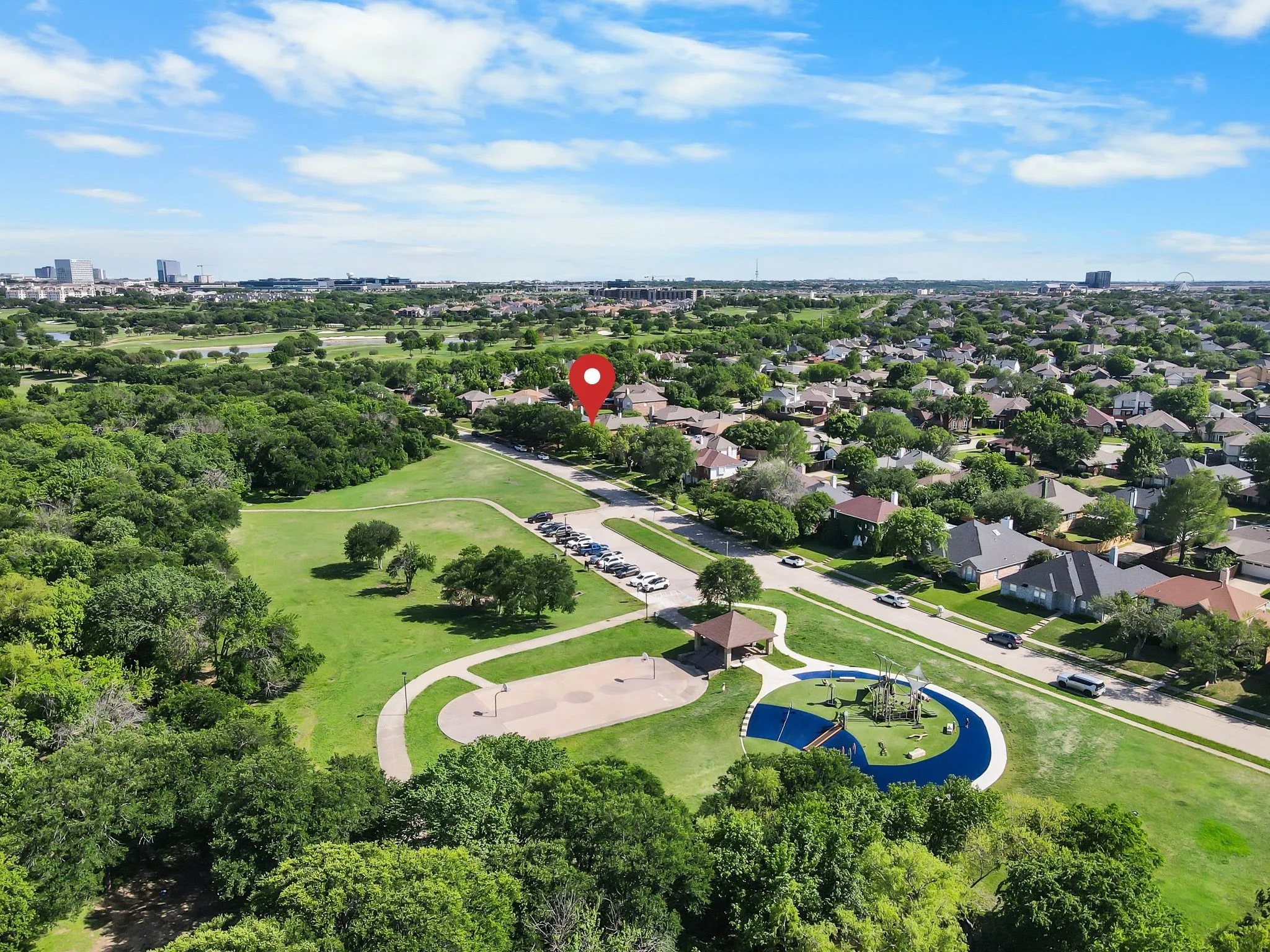 Single Family Residence For Sale in Denton County , 5949 Carroll Drive, The Colony, Texas 75056, 5 Bedroom, 4 Bathroom, 2 Garage spaces, 3,144 Sqft, built in 1991, mls#21248174, Real Estate Agent in The Colony, Homes For Sale in Denton county, Homes For Sale in The Colony, Realtor in The Colony Texas, Real Estate Brokerage Independent Realty Texas, Luminita Cordes Realtor