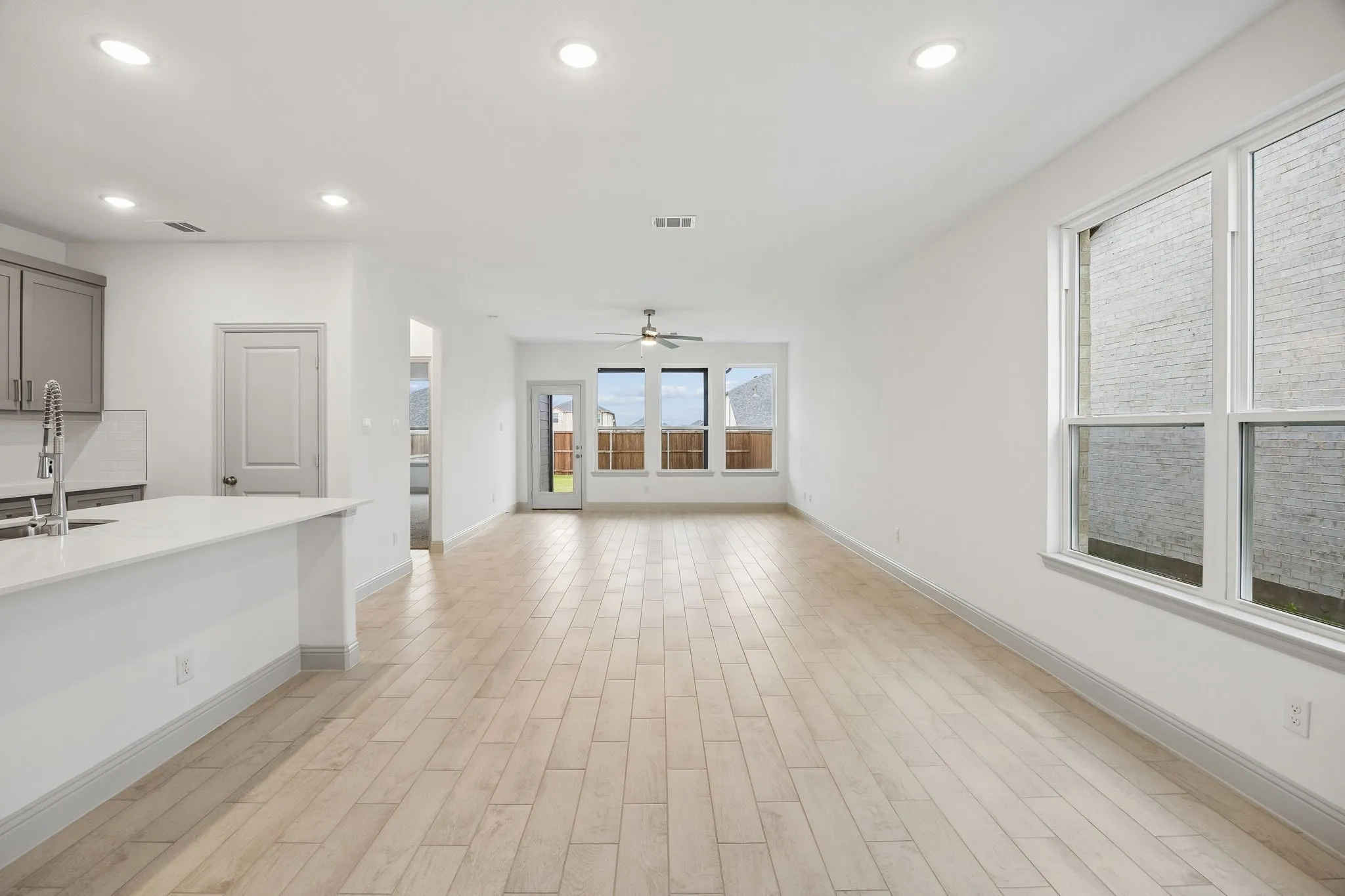 Single Family Residence For Sale in Collin County , 3117 Lucia Way, Princeton, Texas 75407, 4 Bedroom, 3 Bathroom, 2 Garage spaces, 2,253 Sqft, built in 2025, New Construction - Complete, mls#21248358, Real Estate Agent in Princeton, Homes For Sale in Collin county, Homes For Sale in Princeton, Realtor in Princeton Texas, Real Estate Brokerage Independent Realty Texas, Luminita Cordes Realtor