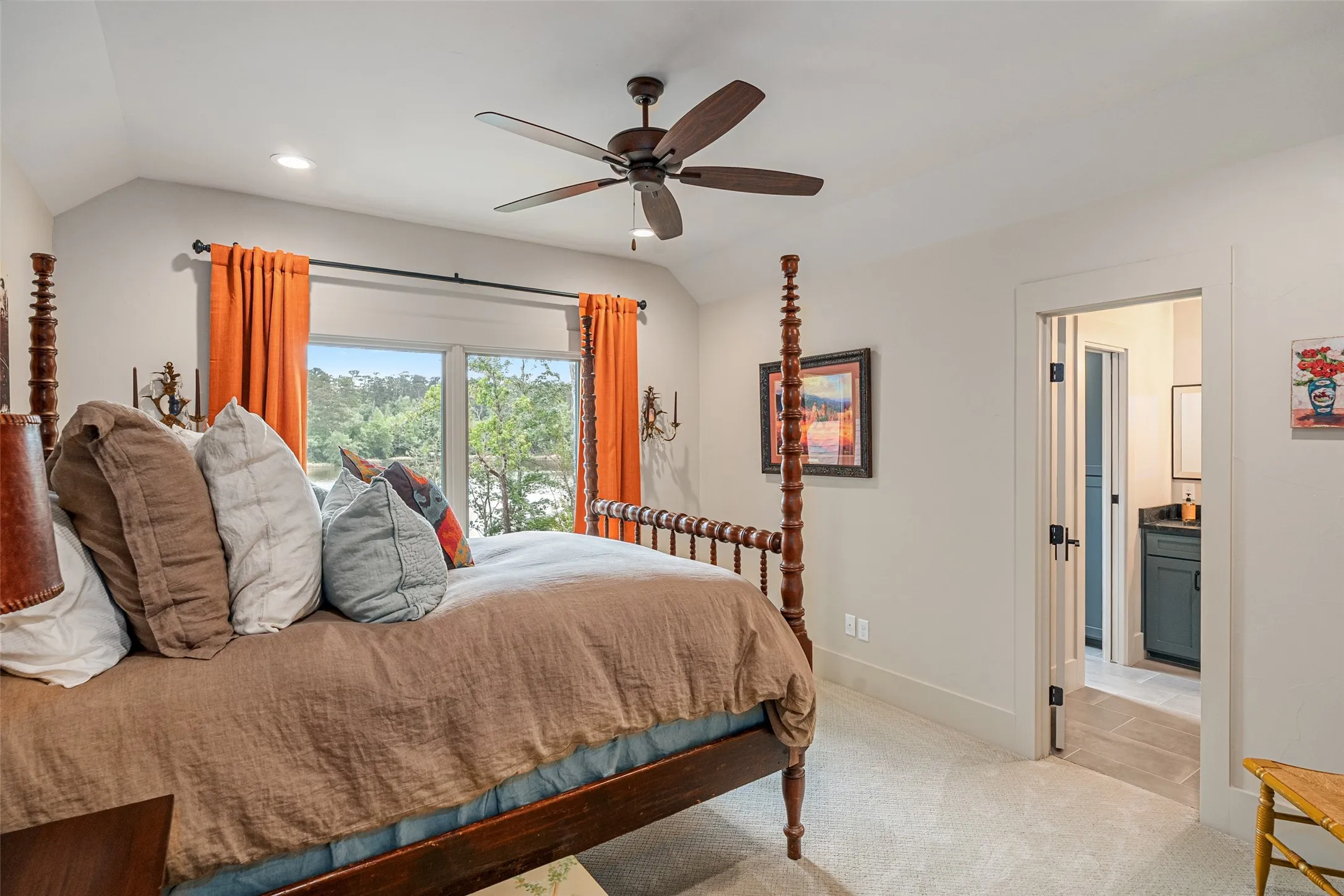 Single Family Residence For Sale in Wood County , 913 Private Road 6665, Mineola, Texas 75773, 3 Bedroom, 4 Bathroom, 2 Garage spaces, 3,227 Sqft, built in 2021, Price $1,325,000, mls#21248277, Real Estate Agent in Mineola, Homes For Sale in Wood county, Homes For Sale in Mineola, Realtor in Mineola Texas, Real Estate Brokerage Independent Realty Texas, Luminita Cordes Realtor