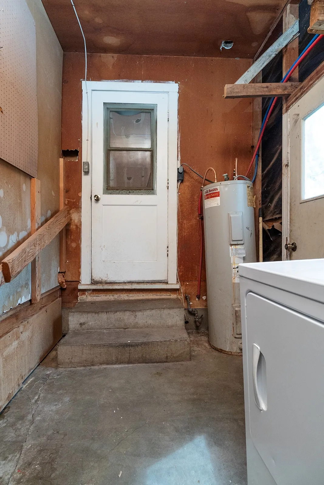 Single Family Residence For Sale in Mc Culloch County , 1928 S Walnut Street, Brady, Texas 76825, 3 Bedroom, 1 Bathroom, Garage spaces, 1,414 Sqft, built in 1950, Price $104,900, mls#21246616, Real Estate Agent in Brady, Homes For Sale in Mc Culloch county, Homes For Sale in Brady, Realtor in Brady Texas, Real Estate Brokerage Independent Realty Texas, Luminita Cordes Realtor