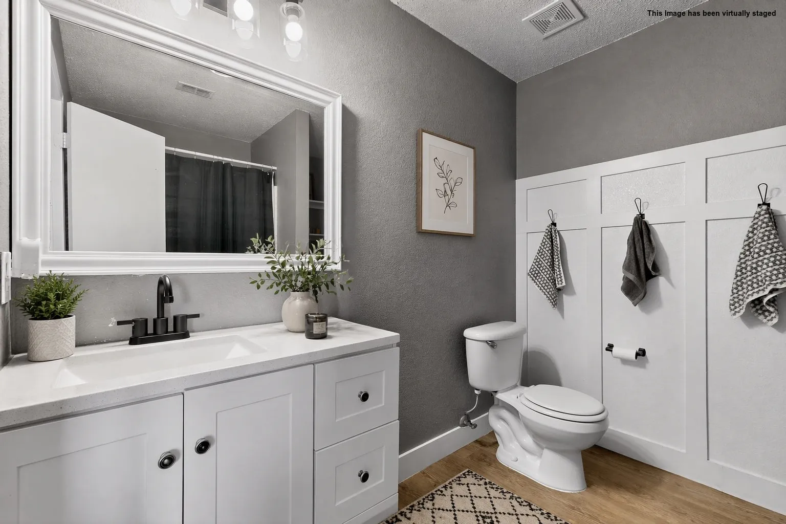 Single Family Residence For Sale in Kaufman County , 124 Sandlewood Drive, Terrell, Texas 75160, 4 Bedroom, 2 Bathroom, 2 Garage spaces, 1,744 Sqft, built in 2004, Preowned, mls#21248427, Real Estate Agent in Terrell, Homes For Sale in Kaufman county, Homes For Sale in Terrell, Realtor in Terrell Texas, Real Estate Brokerage Independent Realty Texas, Luminita Cordes Realtor