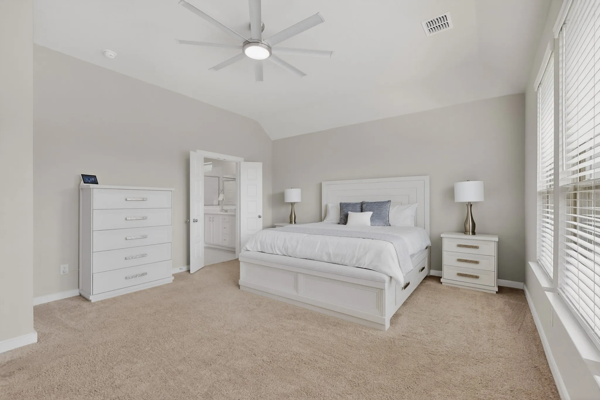 Single Family Residence For Sale in Ellis County , 655 Southern Hills Drive, Red Oak, Texas 75154, 4 Bedroom, 3 Bathroom, 2 Garage spaces, 2,444 Sqft, built in 2024, Preowned, Price $409,900, mls#21244210, Real Estate Agent in Red Oak, Homes For Sale in Ellis county, Homes For Sale in Red Oak, Realtor in Red Oak Texas, Real Estate Brokerage Independent Realty Texas, Luminita Cordes Realtor