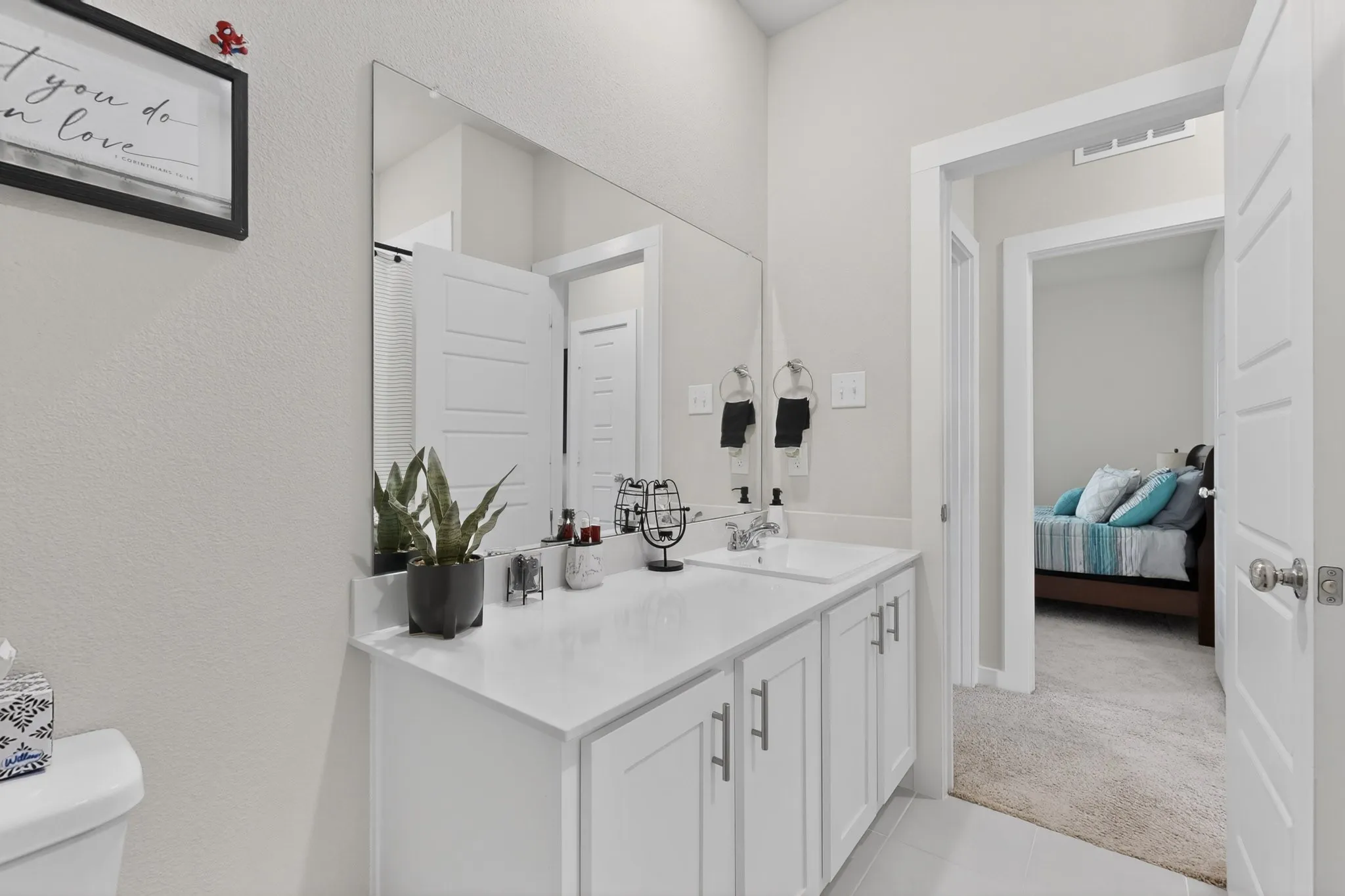 Single Family Residence For Sale in Ellis County , 655 Southern Hills Drive, Red Oak, Texas 75154, 4 Bedroom, 3 Bathroom, 2 Garage spaces, 2,444 Sqft, built in 2024, Preowned, Price $409,900, mls#21244210, Real Estate Agent in Red Oak, Homes For Sale in Ellis county, Homes For Sale in Red Oak, Realtor in Red Oak Texas, Real Estate Brokerage Independent Realty Texas, Luminita Cordes Realtor