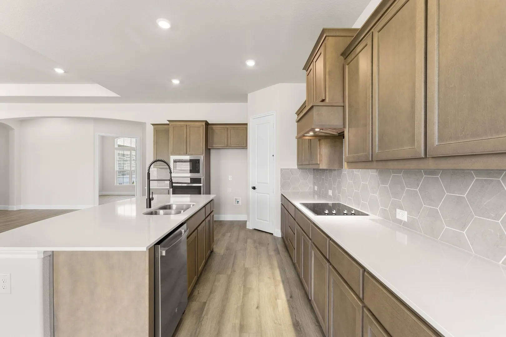 DFW-Mockingbird Hills-Concept 2862-26 Old Crow Road-Kitchen -Risewell Homes-3