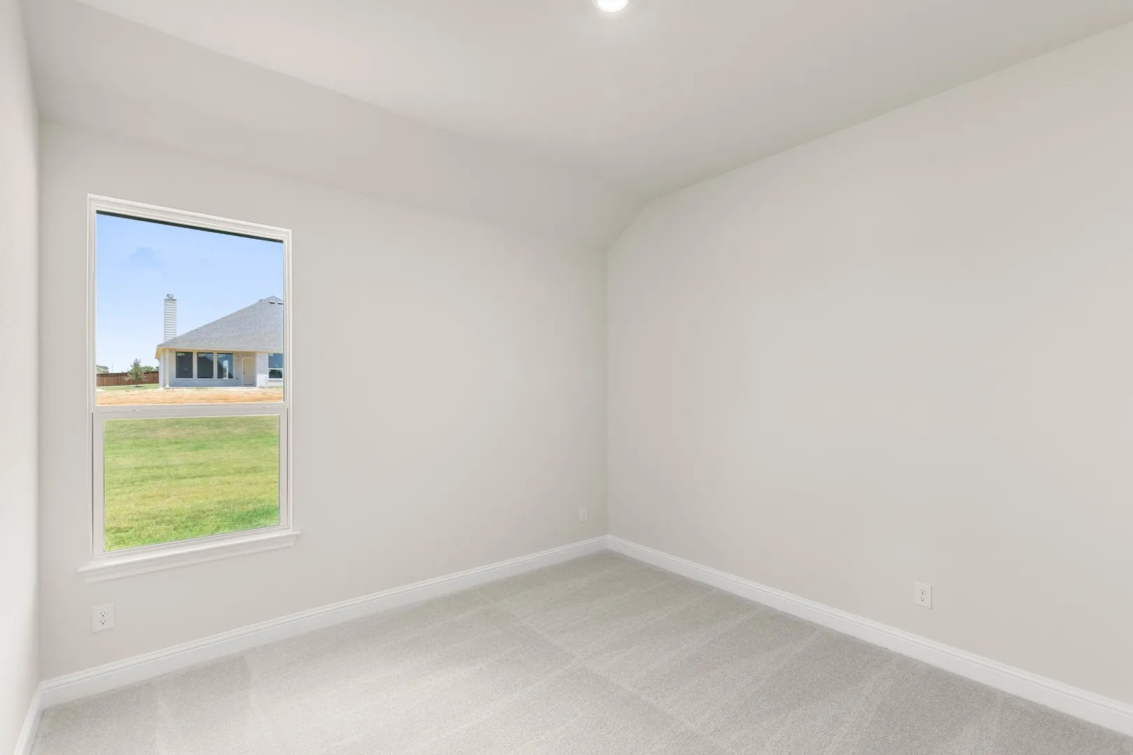 DFW-Mockingbird Hills-Concept 2862-26 Old Crow Road- Bedroom -Risewell Homes-1