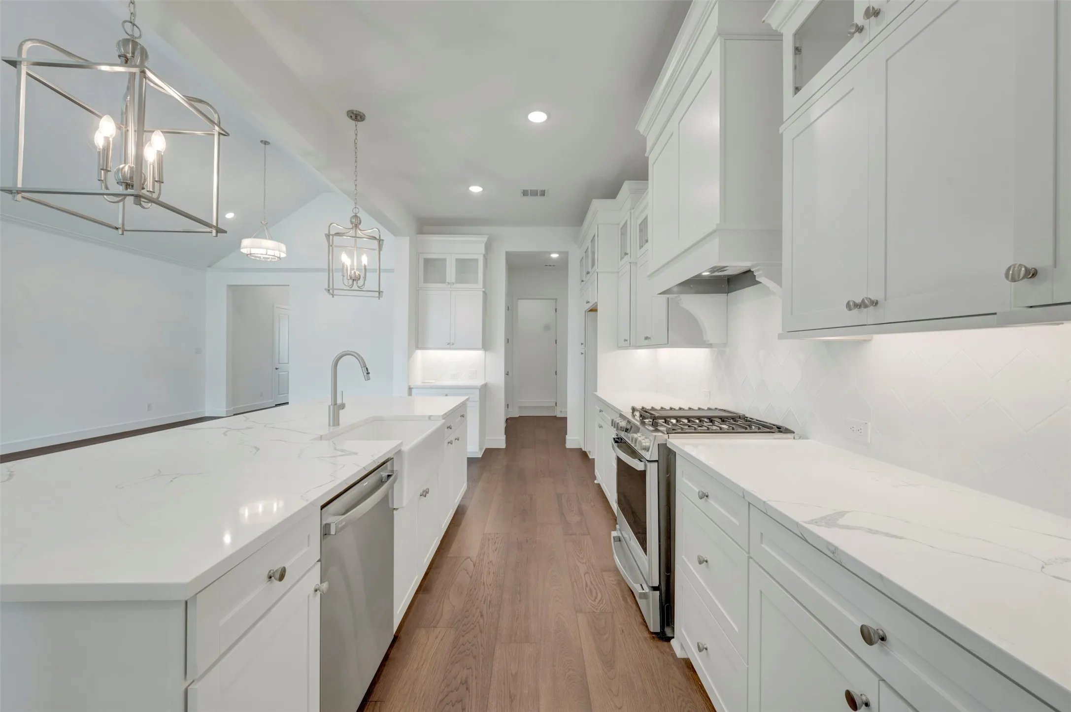 Single Family Residence For Sale in Rockwall County , 904 Wood Duck Court, Heath, Texas 75032, 4 Bedroom, 4 Bathroom, 3 Garage spaces, 2,840 Sqft, built in 2026, New Construction - Incomplete, mls#21248526, Real Estate Agent in Heath, Homes For Sale in Rockwall county, Homes For Sale in Heath, Realtor in Heath Texas, Real Estate Brokerage Independent Realty Texas, Luminita Cordes Realtor