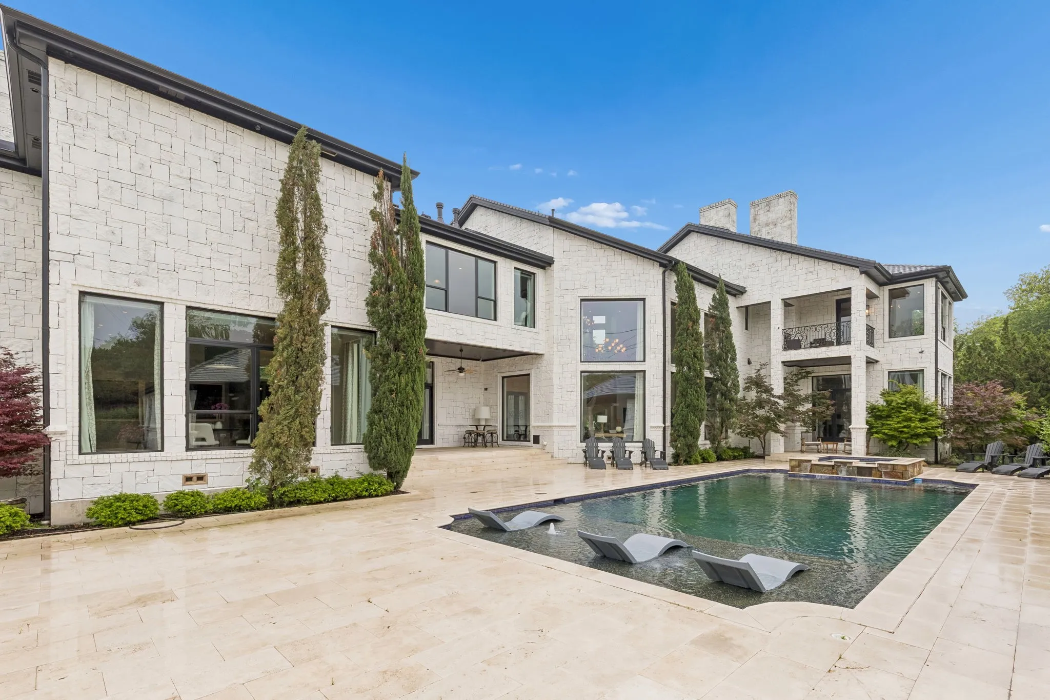 Single Family Residence For Sale in Dallas County , 4511 Watauga Road, Dallas, Texas 75209, 6 Bedrooms, 9 Bathrooms, 4 Garage spaces, 14,131 Sqft, built in 2005, Price $6,495,000, mls#21245274, Real Estate Agent in Dallas, Homes For Sale in Dallas county, Homes For Sale in Dallas, Realtor in Dallas Texas, Real Estate Brokerage Independent Realty Texas, Luminita Cordes Realtor