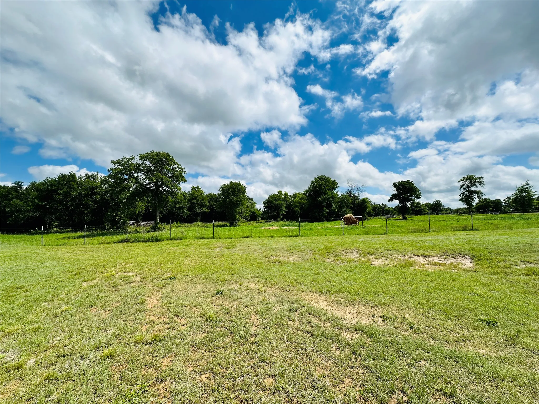Mobile Home For Sale in Eastland County , 251 County Road 225, Rising Star, Texas 76471, 3 Bedroom, 2 Bathroom, 3 Garage spaces, 2,040 Sqft, built in 2021, Preowned, mls#21247192, Real Estate Agent in Rising Star, Homes For Sale in Eastland county, Homes For Sale in Rising Star, Realtor in Rising Star Texas, Real Estate Brokerage Independent Realty Texas, Luminita Cordes Realtor