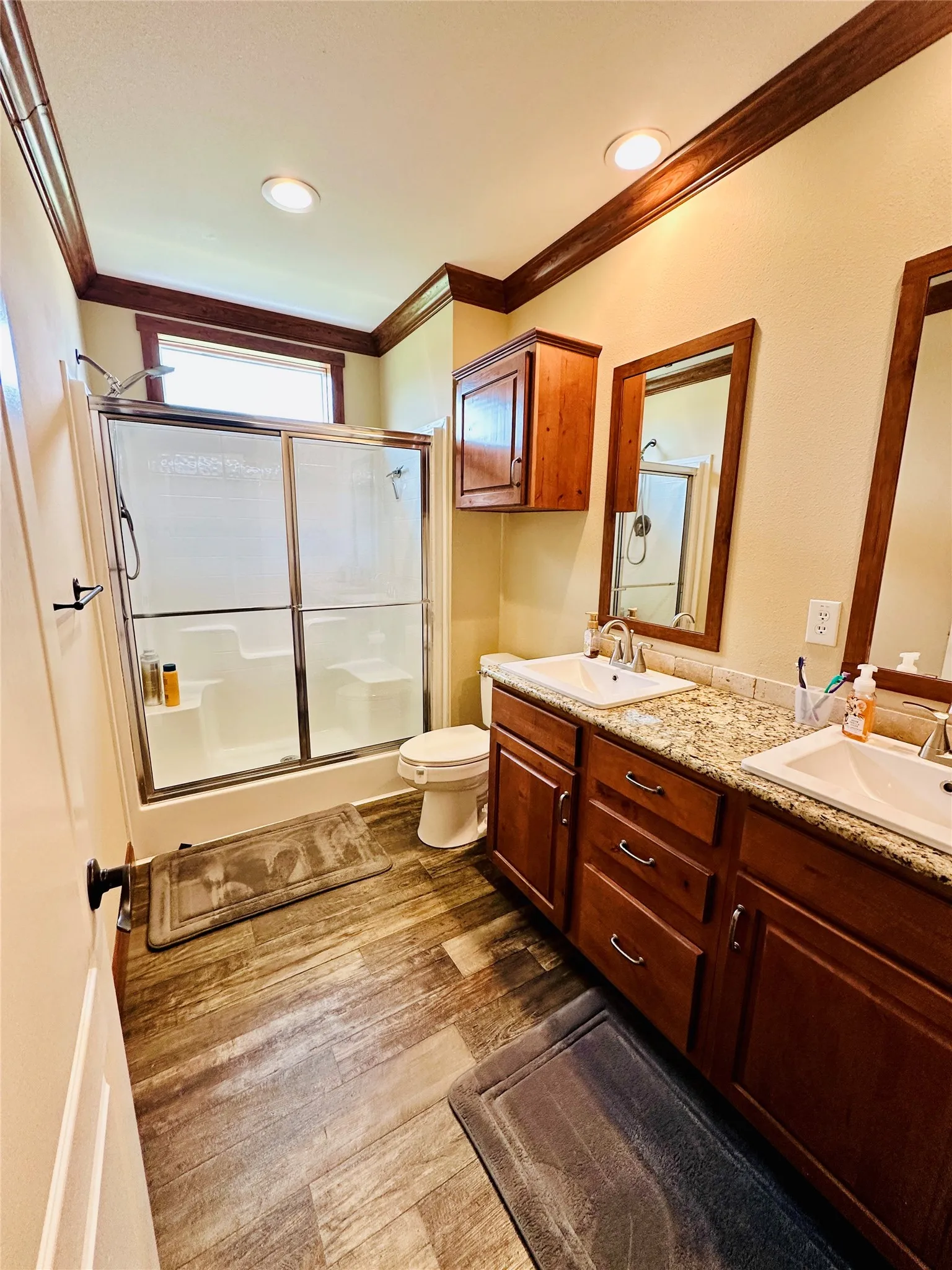 Mobile Home For Sale in Eastland County , 251 County Road 225, Rising Star, Texas 76471, 3 Bedroom, 2 Bathroom, 3 Garage spaces, 2,040 Sqft, built in 2021, Preowned, mls#21247192, Real Estate Agent in Rising Star, Homes For Sale in Eastland county, Homes For Sale in Rising Star, Realtor in Rising Star Texas, Real Estate Brokerage Independent Realty Texas, Luminita Cordes Realtor
