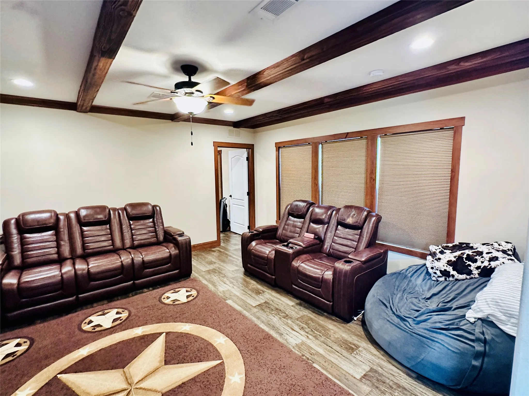 Mobile Home For Sale in Eastland County , 251 County Road 225, Rising Star, Texas 76471, 3 Bedroom, 2 Bathroom, 3 Garage spaces, 2,040 Sqft, built in 2021, Preowned, mls#21247192, Real Estate Agent in Rising Star, Homes For Sale in Eastland county, Homes For Sale in Rising Star, Realtor in Rising Star Texas, Real Estate Brokerage Independent Realty Texas, Luminita Cordes Realtor