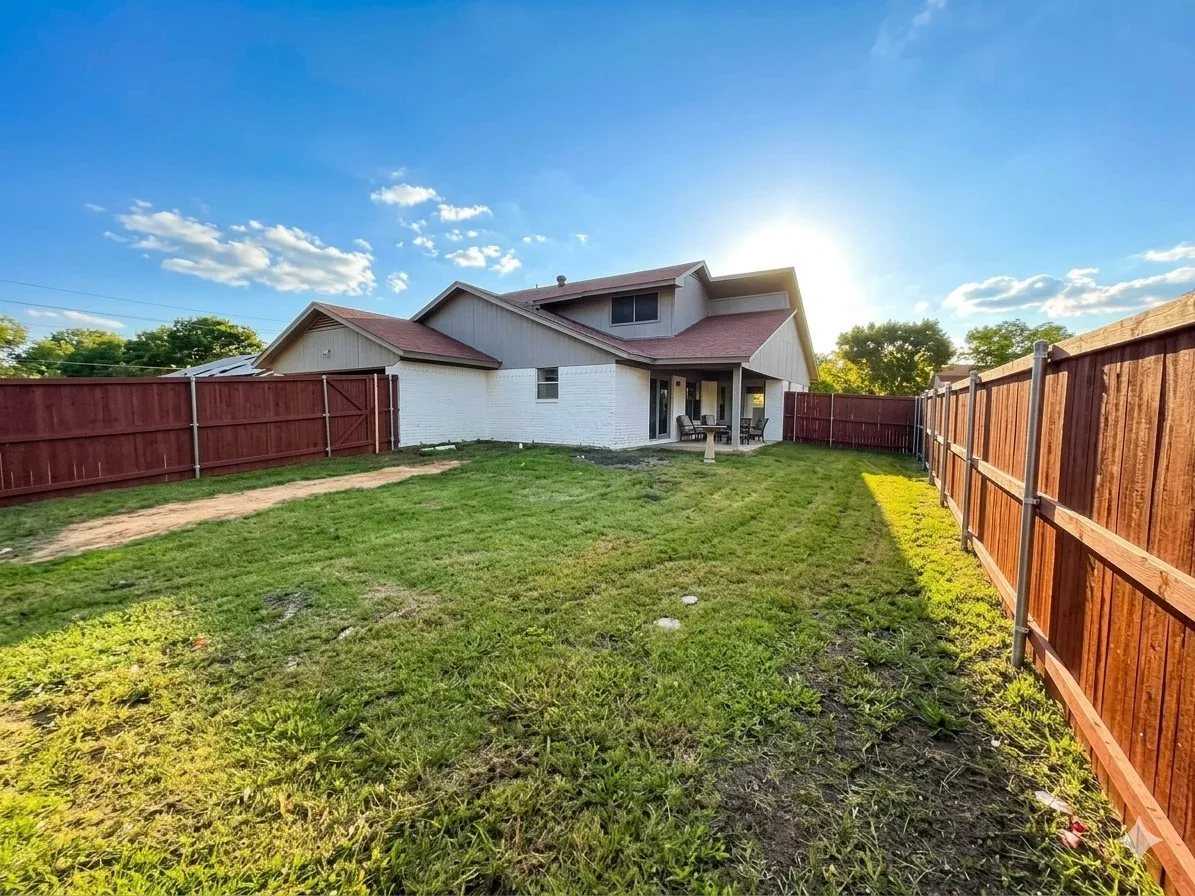 Single Family Residence For Sale in Dallas County , 1802 Auburn Drive, Richardson, Texas 75081, 4 Bedroom, 3 Bathroom, 2 Garage spaces, 2,265 Sqft, built in 1974, Price $399,500, mls#21248542, Real Estate Agent in Richardson, Homes For Sale in Dallas county, Homes For Sale in Richardson, Realtor in Richardson Texas, Real Estate Brokerage Independent Realty Texas, Luminita Cordes Realtor