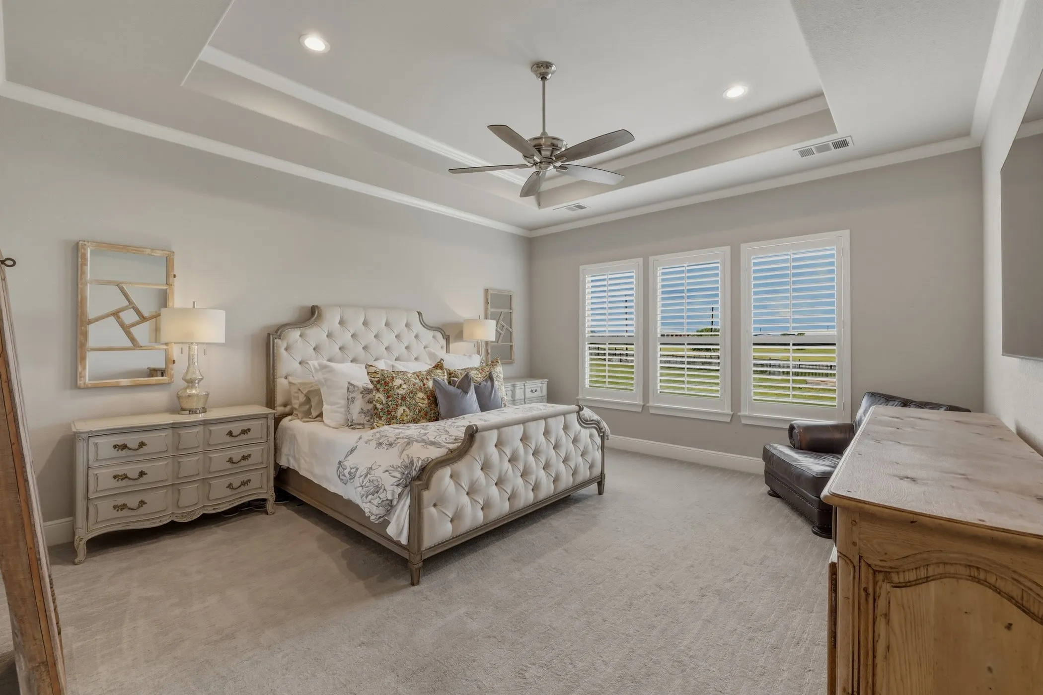 Single Family Residence For Sale in Parker County , 108 Bearclaw Circle, Aledo, Texas 76008, 5 Bedroom, 3 Bathroom, 3 Garage spaces, 3,405 Sqft, built in 2018, Preowned, mls#21231708, Real Estate Agent in Aledo, Homes For Sale in Parker county, Homes For Sale in Aledo, Realtor in Aledo Texas, Real Estate Brokerage Independent Realty Texas, Luminita Cordes Realtor