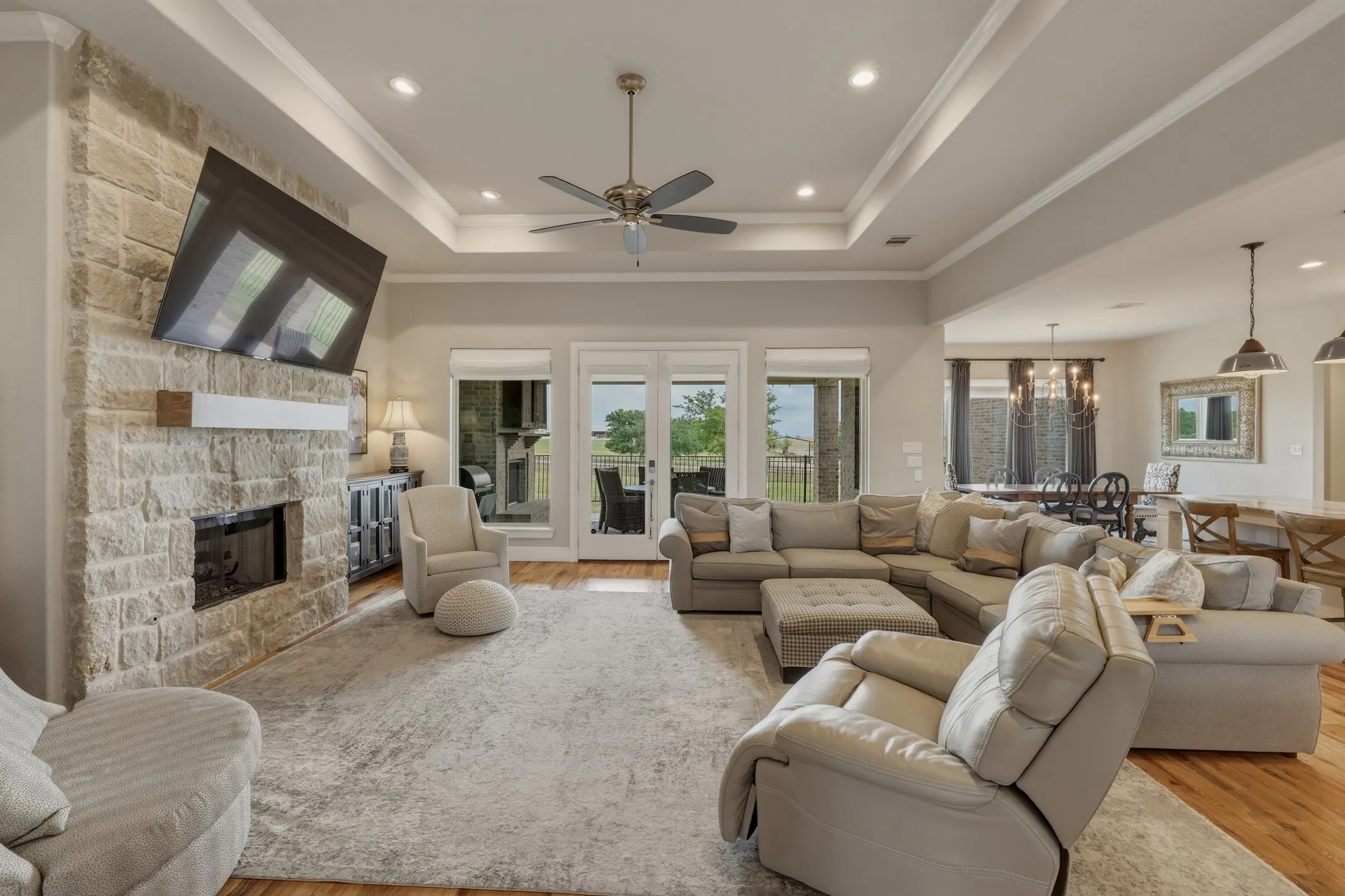Single Family Residence For Sale in Parker County , 108 Bearclaw Circle, Aledo, Texas 76008, 5 Bedroom, 3 Bathroom, 3 Garage spaces, 3,405 Sqft, built in 2018, Preowned, mls#21231708, Real Estate Agent in Aledo, Homes For Sale in Parker county, Homes For Sale in Aledo, Realtor in Aledo Texas, Real Estate Brokerage Independent Realty Texas, Luminita Cordes Realtor