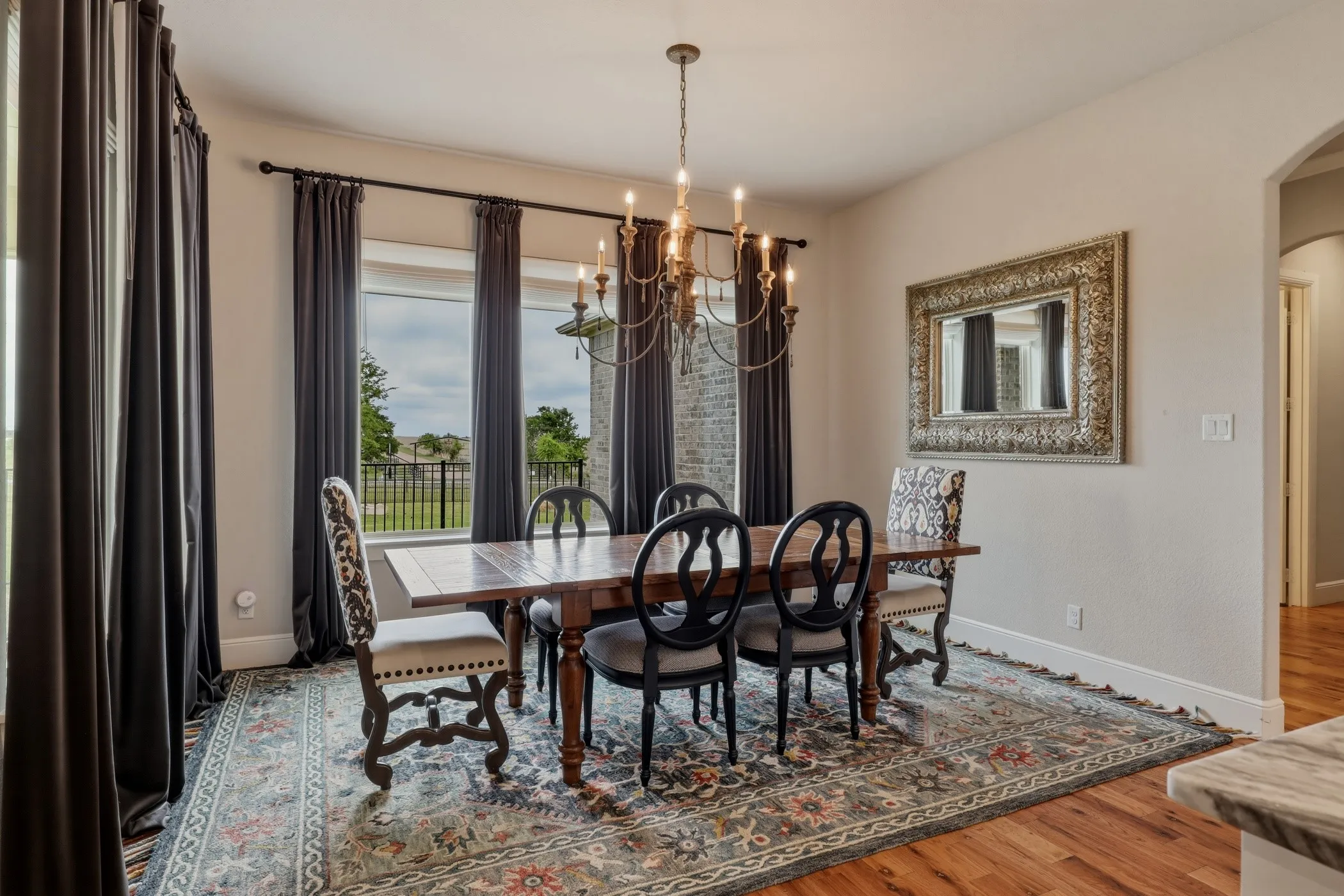 Single Family Residence For Sale in Parker County , 108 Bearclaw Circle, Aledo, Texas 76008, 5 Bedroom, 3 Bathroom, 3 Garage spaces, 3,405 Sqft, built in 2018, Preowned, mls#21231708, Real Estate Agent in Aledo, Homes For Sale in Parker county, Homes For Sale in Aledo, Realtor in Aledo Texas, Real Estate Brokerage Independent Realty Texas, Luminita Cordes Realtor