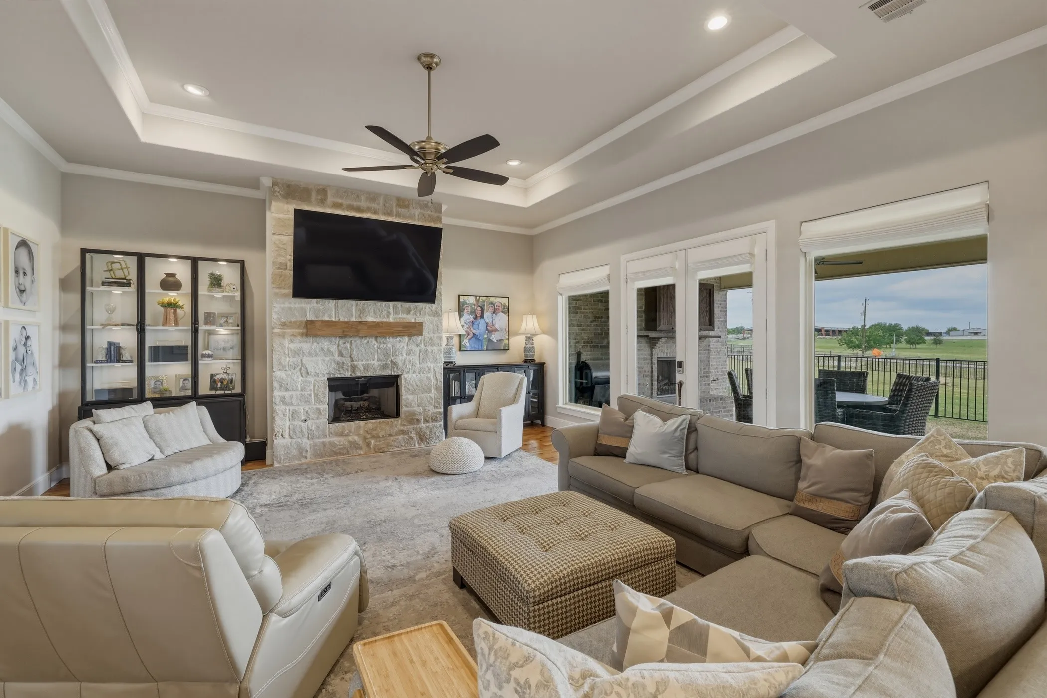 Single Family Residence For Sale in Parker County , 108 Bearclaw Circle, Aledo, Texas 76008, 5 Bedroom, 3 Bathroom, 3 Garage spaces, 3,405 Sqft, built in 2018, Preowned, mls#21231708, Real Estate Agent in Aledo, Homes For Sale in Parker county, Homes For Sale in Aledo, Realtor in Aledo Texas, Real Estate Brokerage Independent Realty Texas, Luminita Cordes Realtor
