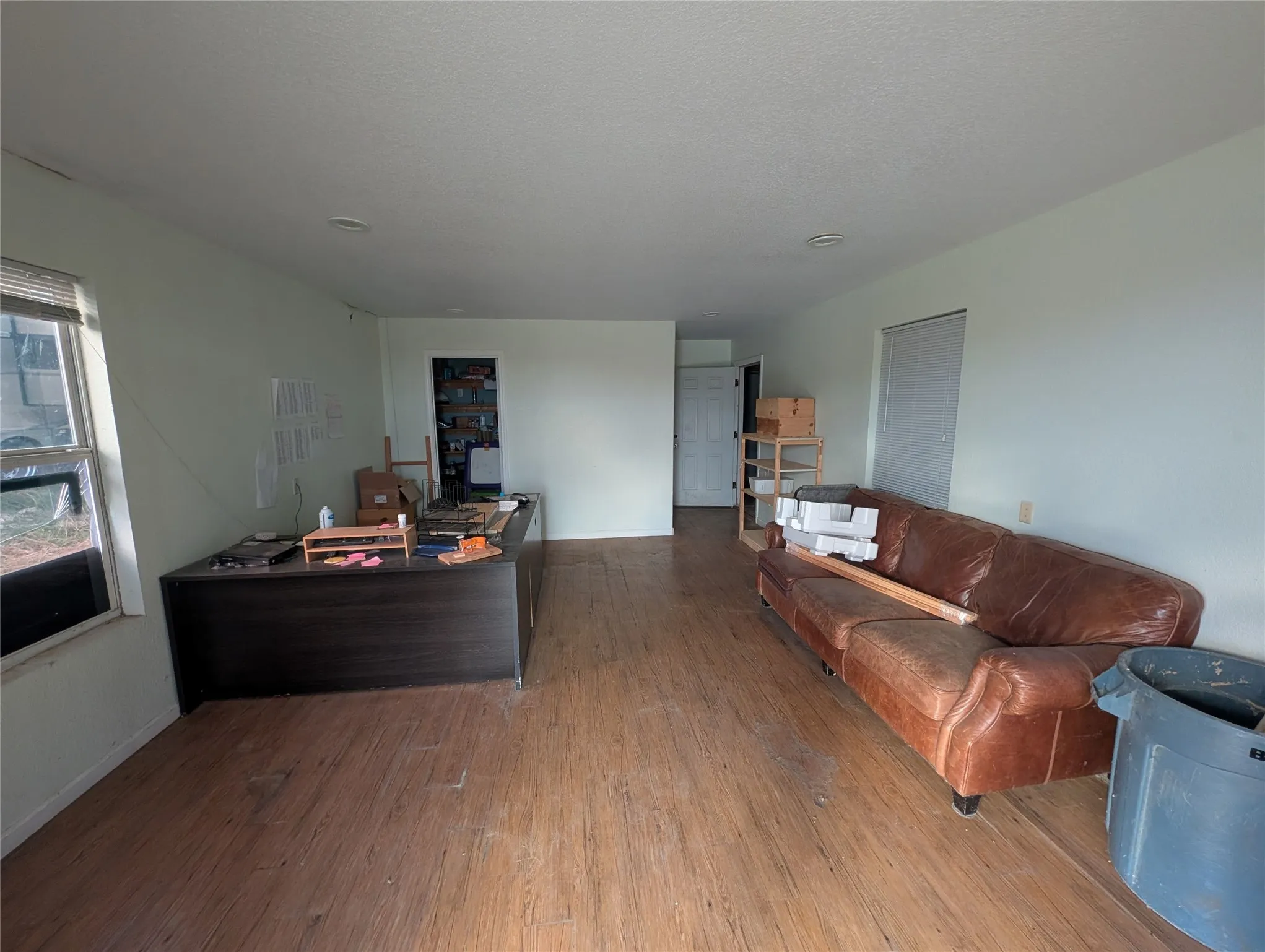 Warehouse For Sale in Mc Lennan County , 18243 N Highway 6, Valley Mills, Texas 76689, 0, 0, Garage spaces, 0 Sqft, built in 2012, Preowned, mls#21248533, Real Estate Agent in Valley Mills, Homes For Sale in Mc Lennan county, Homes For Sale in Valley Mills, Realtor in Valley Mills Texas, Real Estate Brokerage Independent Realty Texas, Luminita Cordes Realtor
