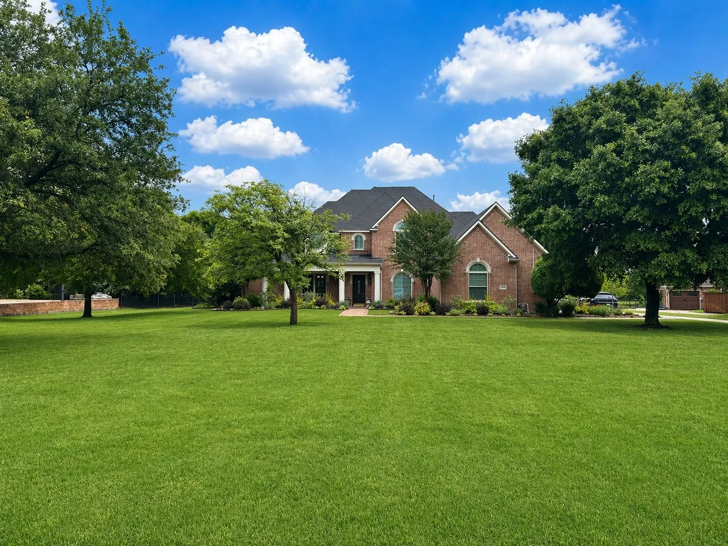 Single Family Residence For Sale in Collin County , 4306 Boulder Drive, Parker, Texas 75002, 5 Bedroom, 4 Bathroom, 3 Garage spaces, 4,478 Sqft, built in 2000, Preowned, mls#21244936, Real Estate Agent in Parker, Homes For Sale in Collin county, Homes For Sale in Parker, Realtor in Parker Texas, Real Estate Brokerage Independent Realty Texas, Luminita Cordes Realtor