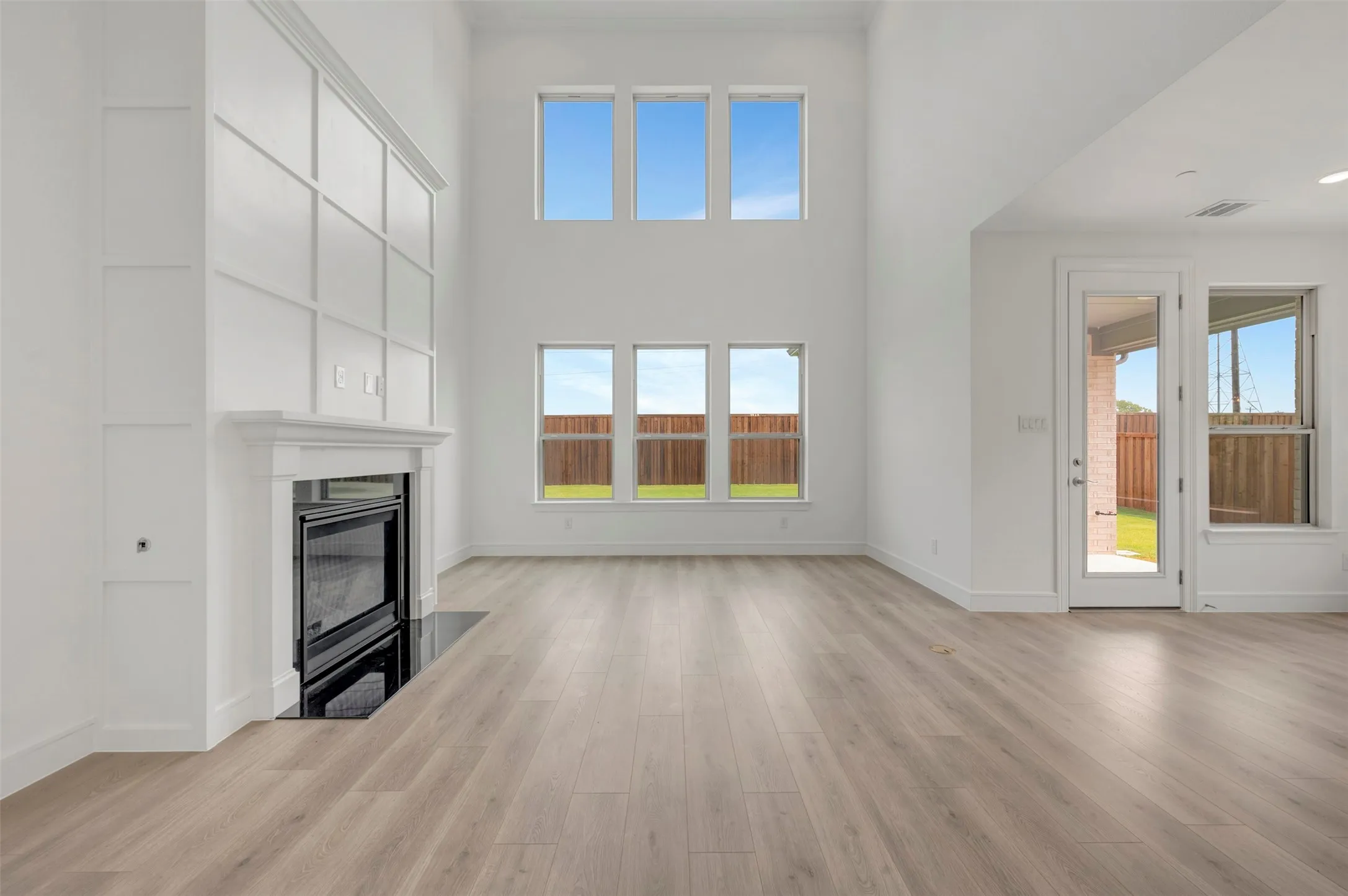 Single Family Residence For Sale in Collin County , 2609 Waverly Drive, Wylie, Texas 75098, 4 Bedroom, 4 Bathroom, 3 Garage spaces, 2,878 Sqft, built in 2026, New Construction - Incomplete, mls#21248567, Real Estate Agent in Wylie, Homes For Sale in Collin county, Homes For Sale in Wylie, Realtor in Wylie Texas, Real Estate Brokerage Independent Realty Texas, Luminita Cordes Realtor