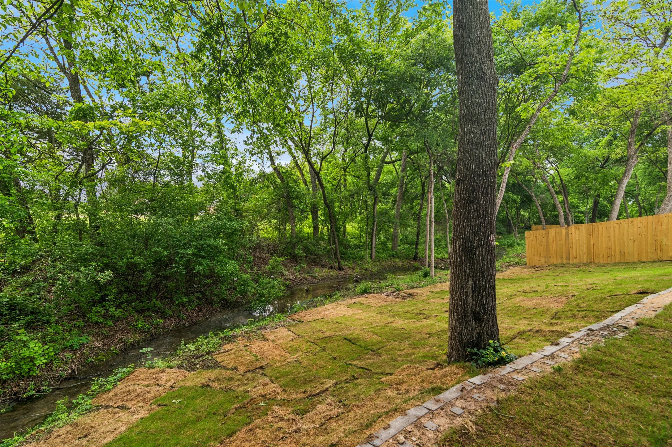 Single Family Residence For Sale in Ellis County , 111 Lakeshore Lane, Glenn Heights, Texas 75154, 4 Bedroom, 3 Bathroom, 2 Garage spaces, 1,955 Sqft, built in 2026, Preowned, mls#21238144, Real Estate Agent in Glenn Heights, Homes For Sale in Ellis county, Homes For Sale in Glenn Heights, Realtor in Glenn Heights Texas, Real Estate Brokerage Independent Realty Texas, Luminita Cordes Realtor
