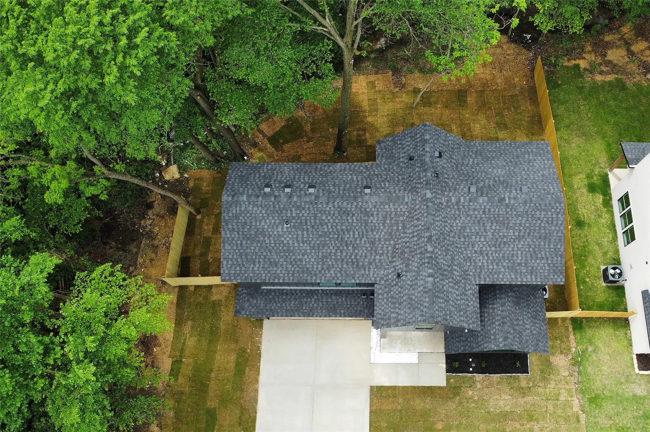 Single Family Residence For Sale in Ellis County , 111 Lakeshore Lane, Glenn Heights, Texas 75154, 4 Bedroom, 3 Bathroom, 2 Garage spaces, 1,955 Sqft, built in 2026, Preowned, mls#21238144, Real Estate Agent in Glenn Heights, Homes For Sale in Ellis county, Homes For Sale in Glenn Heights, Realtor in Glenn Heights Texas, Real Estate Brokerage Independent Realty Texas, Luminita Cordes Realtor