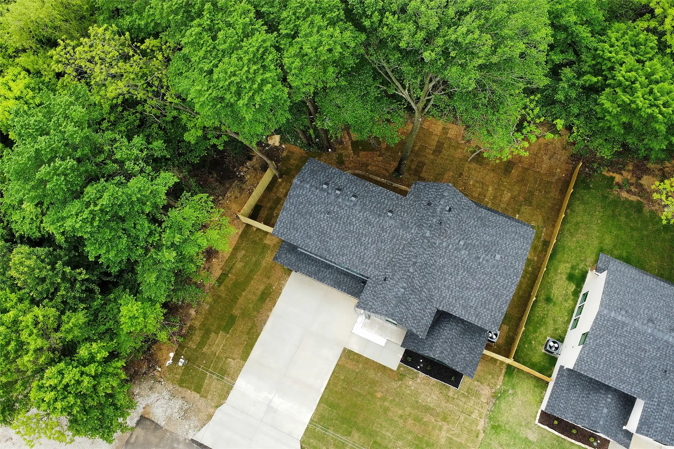 Single Family Residence For Sale in Ellis County , 111 Lakeshore Lane, Glenn Heights, Texas 75154, 4 Bedroom, 3 Bathroom, 2 Garage spaces, 1,955 Sqft, built in 2026, Preowned, mls#21238144, Real Estate Agent in Glenn Heights, Homes For Sale in Ellis county, Homes For Sale in Glenn Heights, Realtor in Glenn Heights Texas, Real Estate Brokerage Independent Realty Texas, Luminita Cordes Realtor