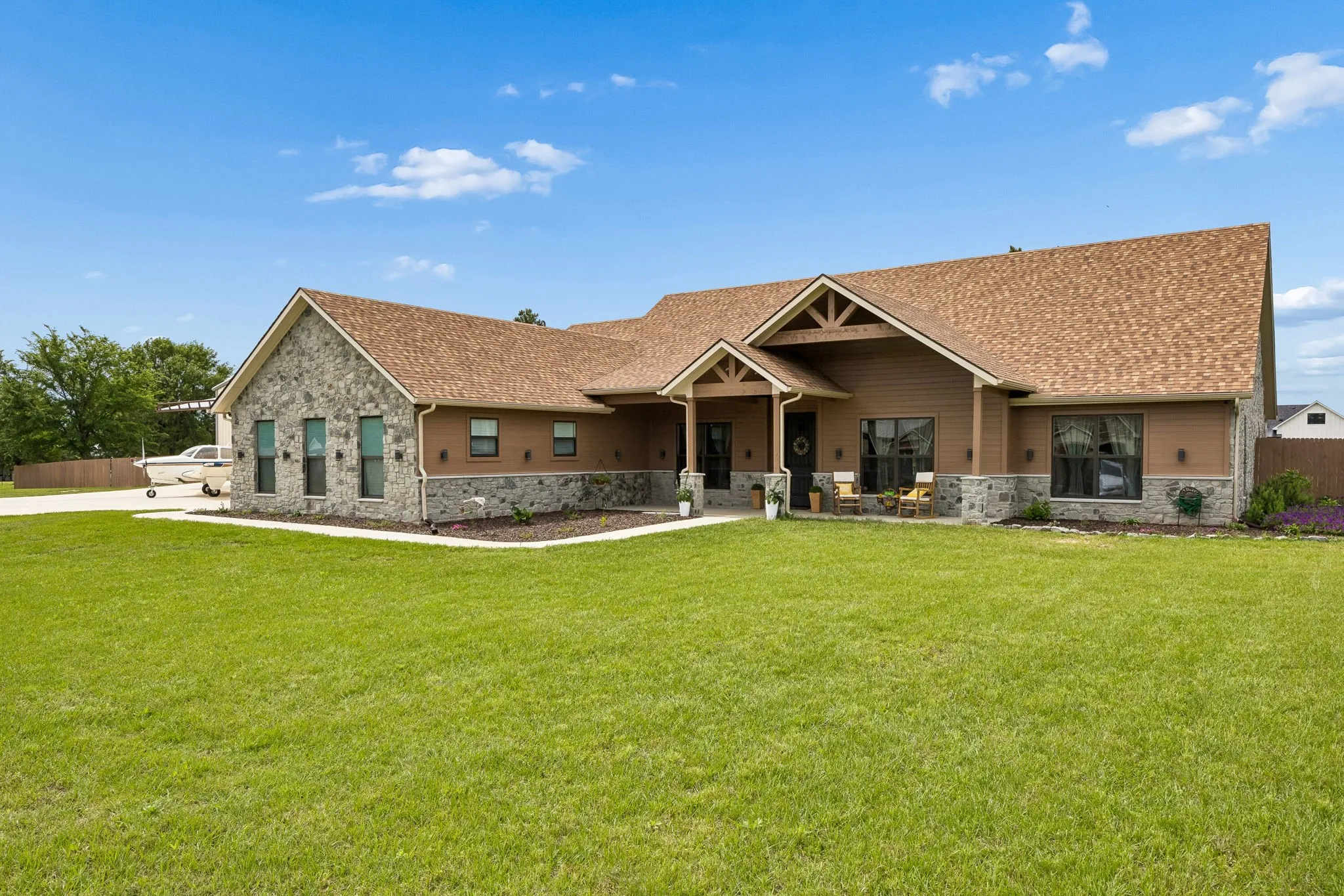 Single Family Residence For Sale in Van Zandt County , 761 Private Road 7005, Edgewood, Texas 75117, 3 Bedroom, 2 Bathroom, 2 Garage spaces, 3,409 Sqft, built in 2025, Preowned, Price $1,099,000, mls#21247788, Real Estate Agent in Edgewood, Homes For Sale in Van Zandt county, Homes For Sale in Edgewood, Realtor in Edgewood Texas, Real Estate Brokerage Independent Realty Texas, Luminita Cordes Realtor