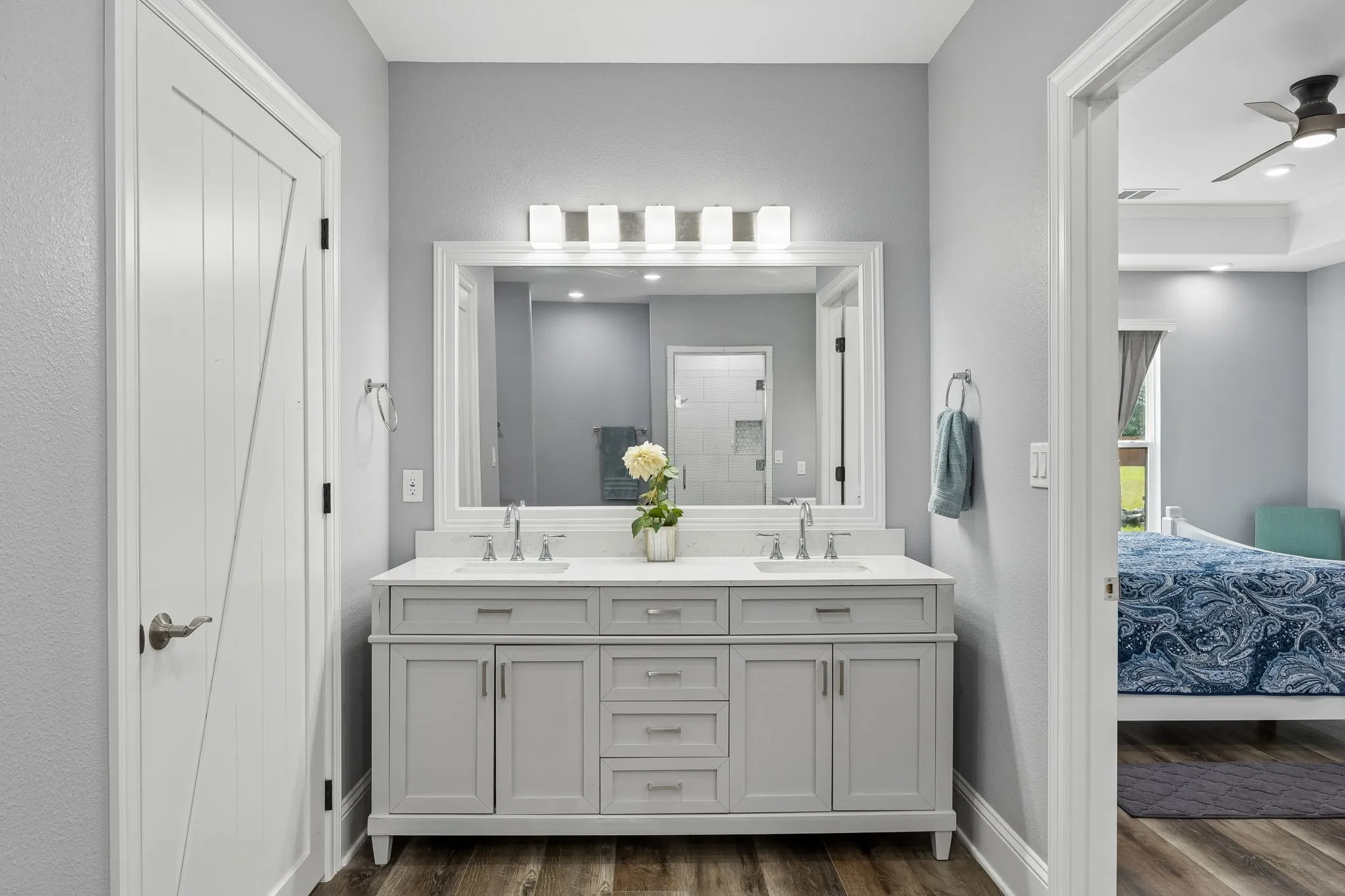 Single Family Residence For Sale in Van Zandt County , 761 Private Road 7005, Edgewood, Texas 75117, 3 Bedroom, 2 Bathroom, 2 Garage spaces, 3,409 Sqft, built in 2025, Preowned, Price $1,099,000, mls#21247788, Real Estate Agent in Edgewood, Homes For Sale in Van Zandt county, Homes For Sale in Edgewood, Realtor in Edgewood Texas, Real Estate Brokerage Independent Realty Texas, Luminita Cordes Realtor