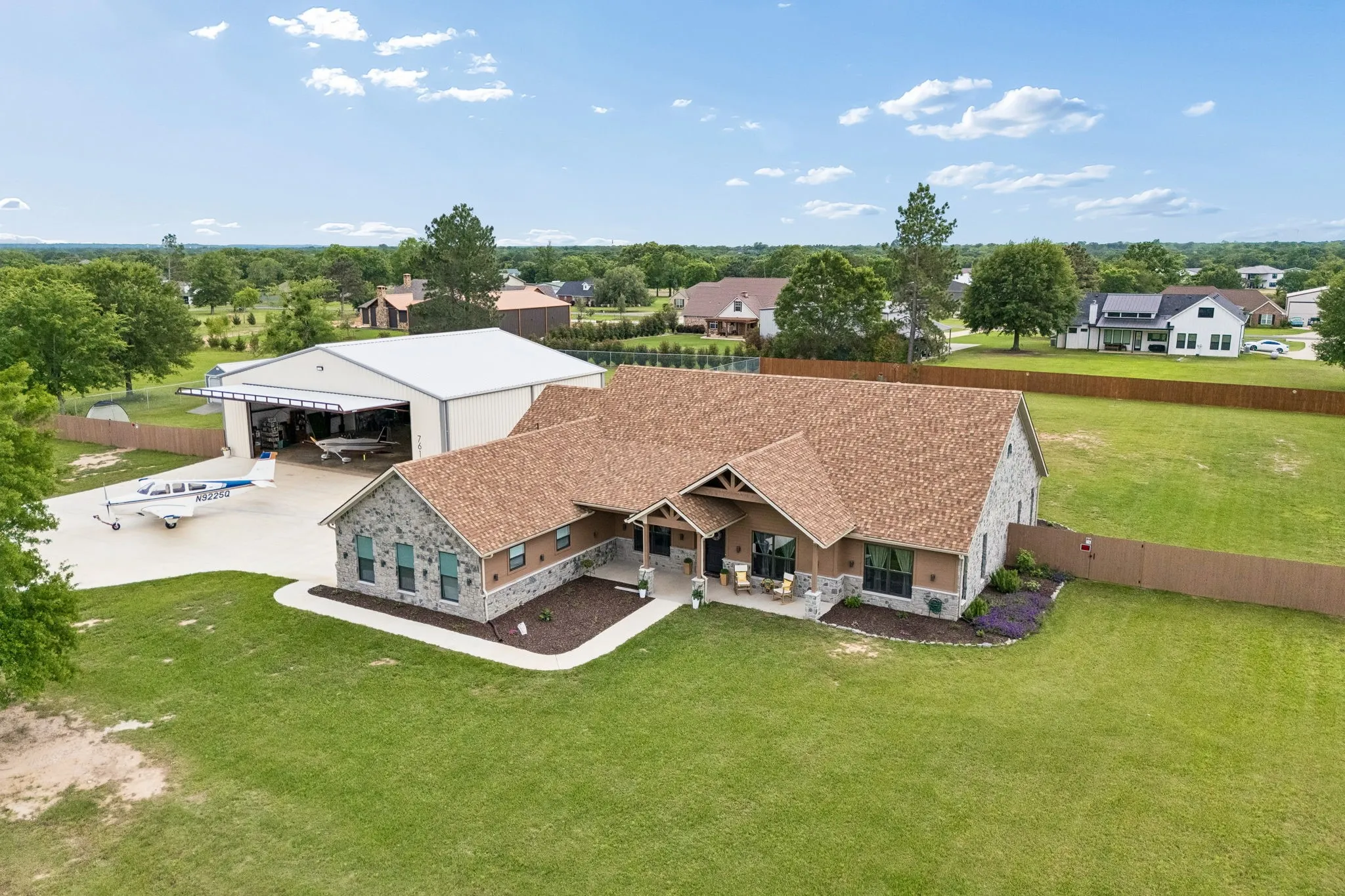 Single Family Residence For Sale in Van Zandt County , 761 Private Road 7005, Edgewood, Texas 75117, 3 Bedroom, 2 Bathroom, 2 Garage spaces, 3,409 Sqft, built in 2025, Preowned, Price $1,099,000, mls#21247788, Real Estate Agent in Edgewood, Homes For Sale in Van Zandt county, Homes For Sale in Edgewood, Realtor in Edgewood Texas, Real Estate Brokerage Independent Realty Texas, Luminita Cordes Realtor