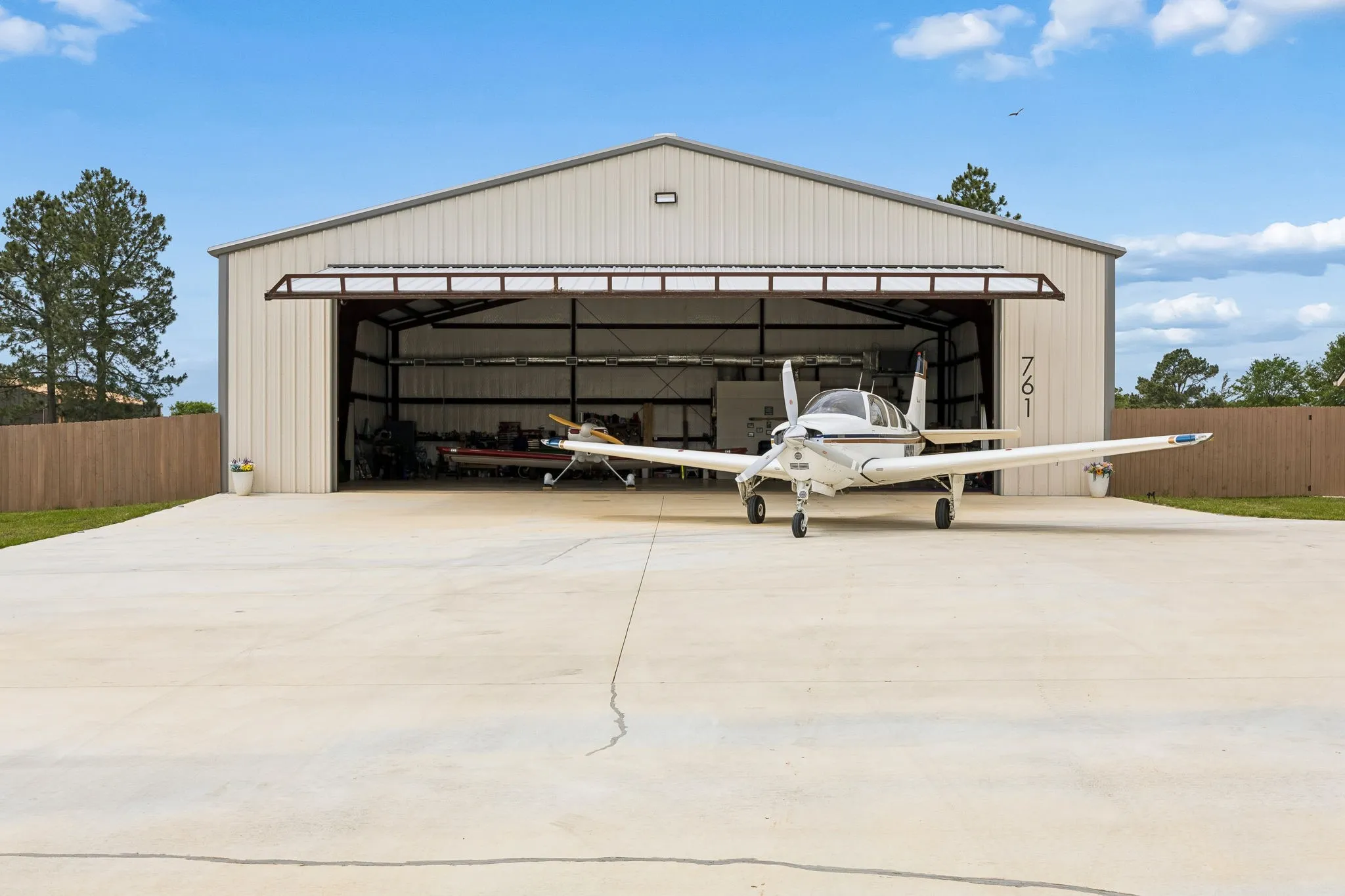 Single Family Residence For Sale in Van Zandt County , 761 Private Road 7005, Edgewood, Texas 75117, 3 Bedroom, 2 Bathroom, 2 Garage spaces, 3,409 Sqft, built in 2025, Preowned, Price $1,099,000, mls#21247788, Real Estate Agent in Edgewood, Homes For Sale in Van Zandt county, Homes For Sale in Edgewood, Realtor in Edgewood Texas, Real Estate Brokerage Independent Realty Texas, Luminita Cordes Realtor