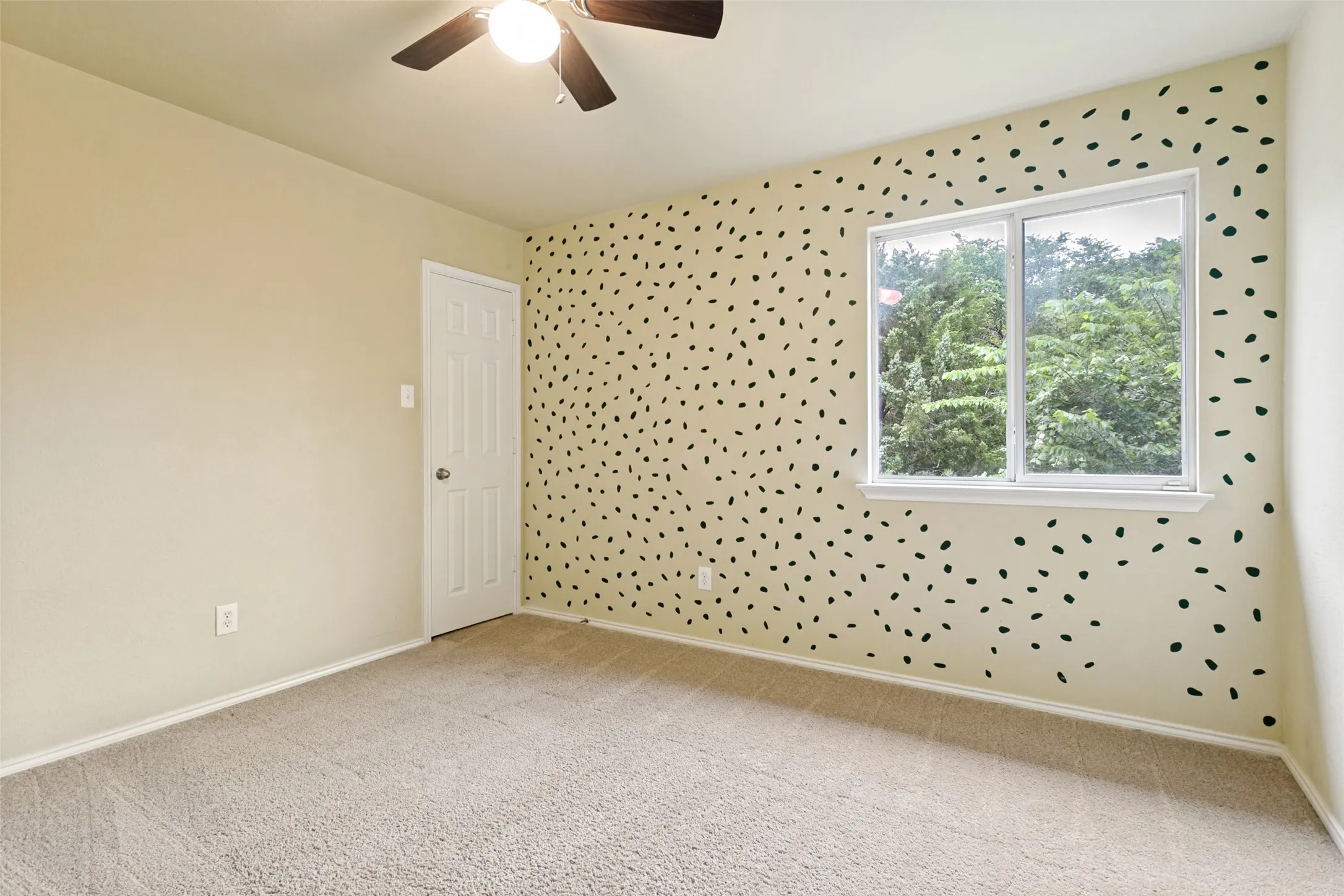 Single Family Residence For Sale in Denton County , 9917 Cherry Hill Lane, Providence Village, Texas 76227, 4 Bedrooms, 2 Bathrooms, 2 Garage spaces, 2,452 Sqft, built in 2004, Price $330,000, mls#21244824, Real Estate Agent in Providence Village, Homes For Sale in Denton county, Homes For Sale in Providence Village, Realtor in Providence Village Texas, Real Estate Brokerage Independent Realty Texas, Luminita Cordes Realtor