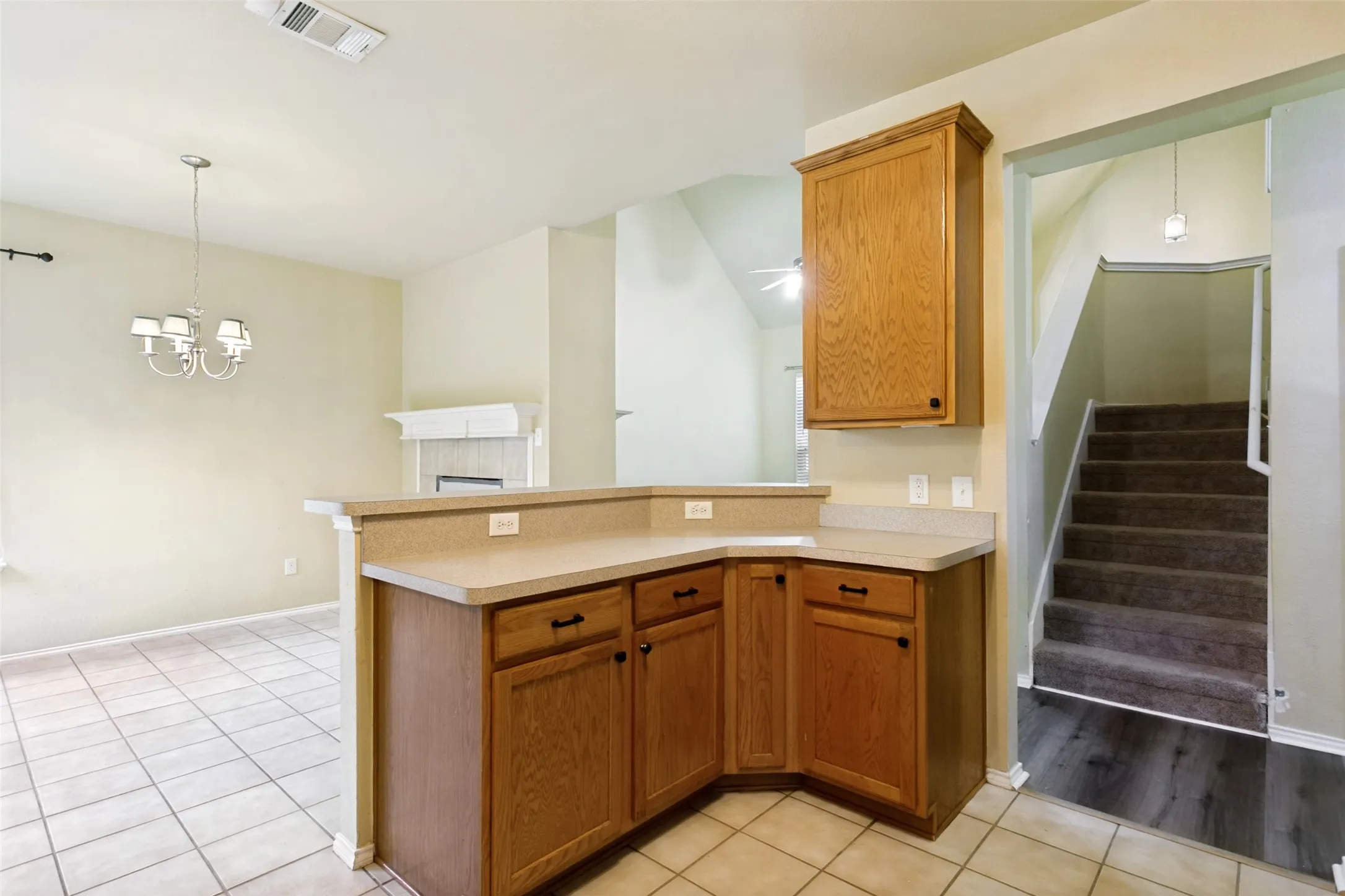 Single Family Residence For Sale in Denton County , 9917 Cherry Hill Lane, Providence Village, Texas 76227, 4 Bedrooms, 2 Bathrooms, 2 Garage spaces, 2,452 Sqft, built in 2004, Price $330,000, mls#21244824, Real Estate Agent in Providence Village, Homes For Sale in Denton county, Homes For Sale in Providence Village, Realtor in Providence Village Texas, Real Estate Brokerage Independent Realty Texas, Luminita Cordes Realtor