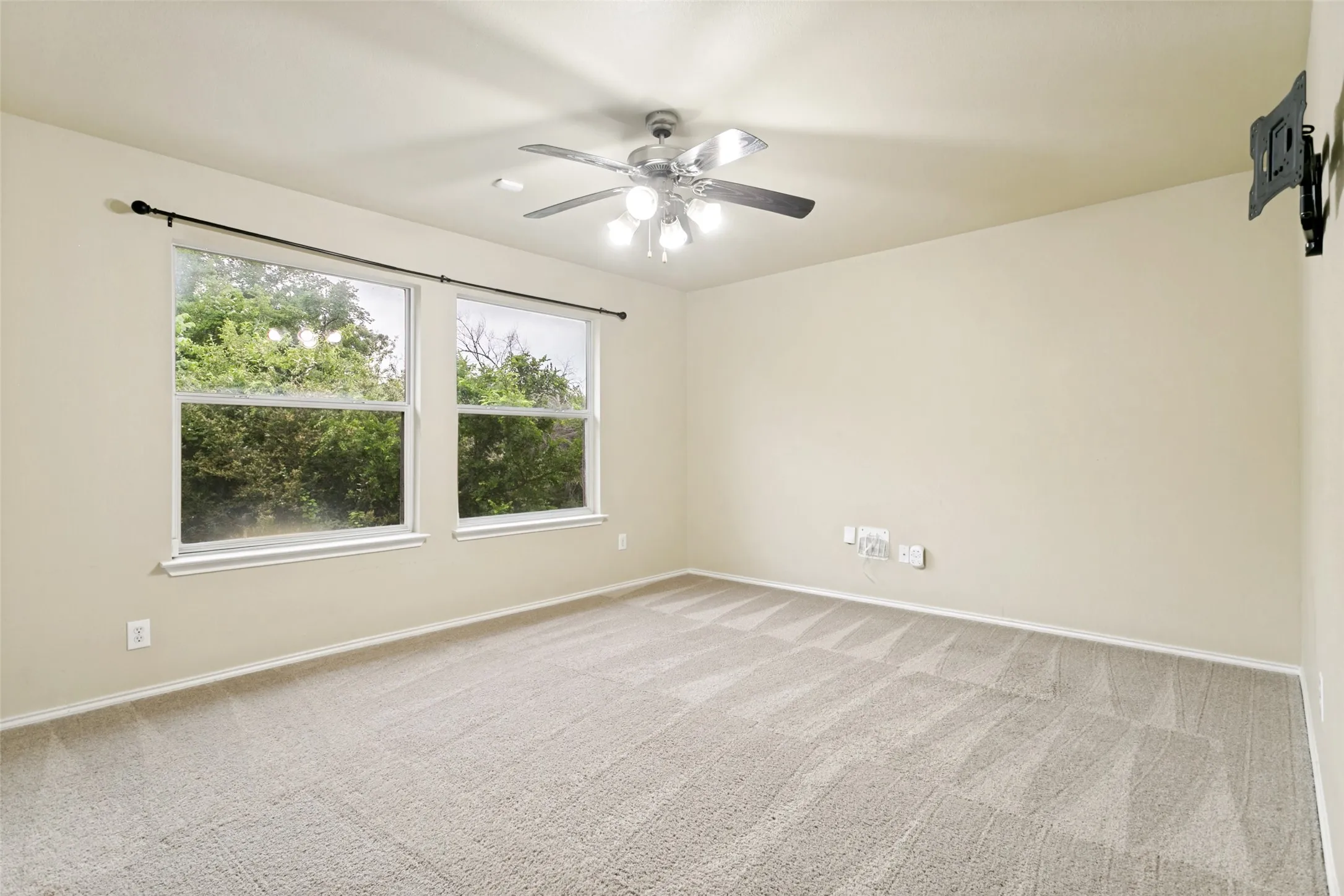 Single Family Residence For Sale in Denton County , 9917 Cherry Hill Lane, Providence Village, Texas 76227, 4 Bedrooms, 2 Bathrooms, 2 Garage spaces, 2,452 Sqft, built in 2004, Price $330,000, mls#21244824, Real Estate Agent in Providence Village, Homes For Sale in Denton county, Homes For Sale in Providence Village, Realtor in Providence Village Texas, Real Estate Brokerage Independent Realty Texas, Luminita Cordes Realtor