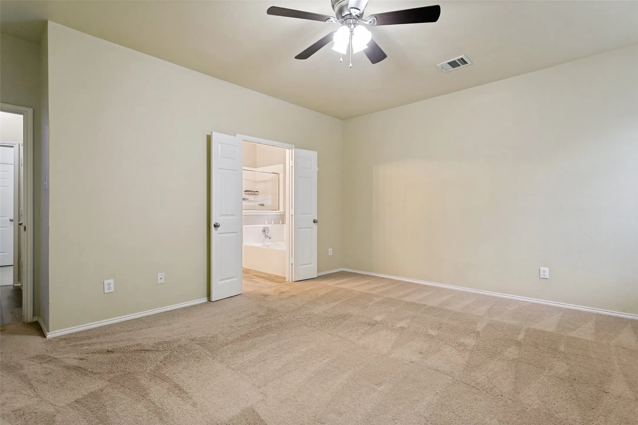 Single Family Residence For Sale in Denton County , 9917 Cherry Hill Lane, Providence Village, Texas 76227, 4 Bedrooms, 2 Bathrooms, 2 Garage spaces, 2,452 Sqft, built in 2004, Price $330,000, mls#21244824, Real Estate Agent in Providence Village, Homes For Sale in Denton county, Homes For Sale in Providence Village, Realtor in Providence Village Texas, Real Estate Brokerage Independent Realty Texas, Luminita Cordes Realtor