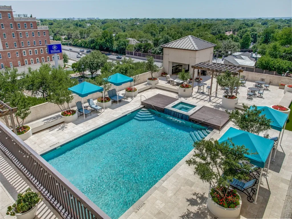 Condominium For Sale in Dallas County , 5909 Luther Lane 2204, Dallas, Texas 75225, 3 Bedroom, 3 Bathroom, 3 Garage spaces, 2,359 Sqft, built in 1983, Preowned, Price $1,400,000, mls#21244973, Real Estate Agent in Dallas, Homes For Sale in Dallas county, Homes For Sale in Dallas, Realtor in Dallas Texas, Real Estate Brokerage Independent Realty Texas, Luminita Cordes Realtor