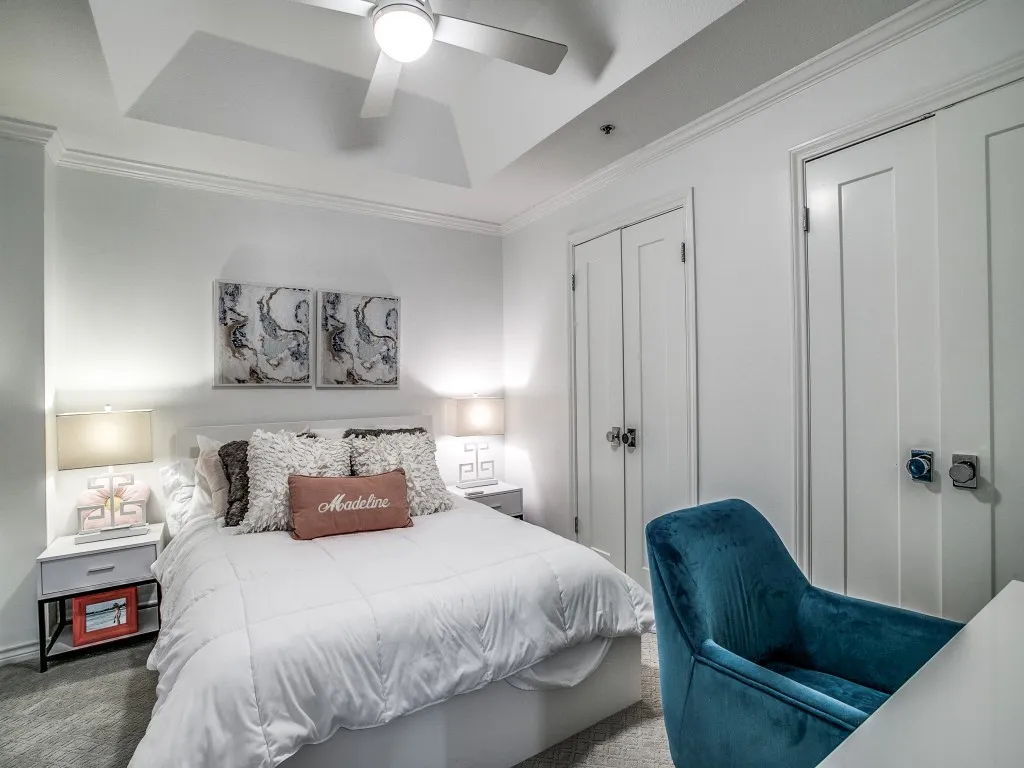 Condominium For Sale in Dallas County , 5909 Luther Lane 2204, Dallas, Texas 75225, 3 Bedroom, 3 Bathroom, 3 Garage spaces, 2,359 Sqft, built in 1983, Preowned, Price $1,400,000, mls#21244973, Real Estate Agent in Dallas, Homes For Sale in Dallas county, Homes For Sale in Dallas, Realtor in Dallas Texas, Real Estate Brokerage Independent Realty Texas, Luminita Cordes Realtor