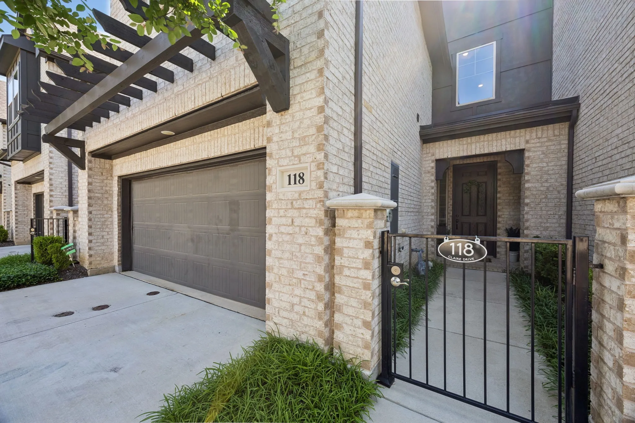 Driveway parking in addition to the 2 car garage.