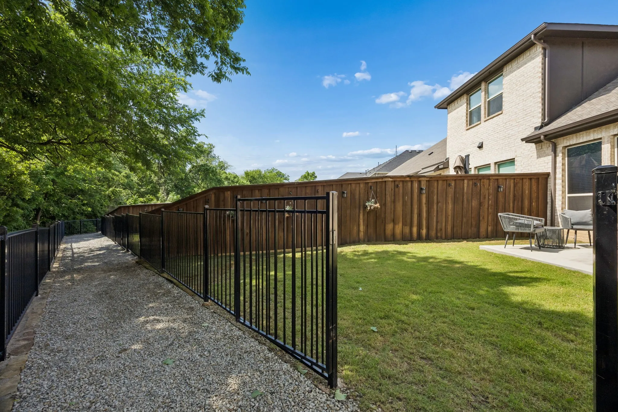 Private access to greenbelt and walking trail.