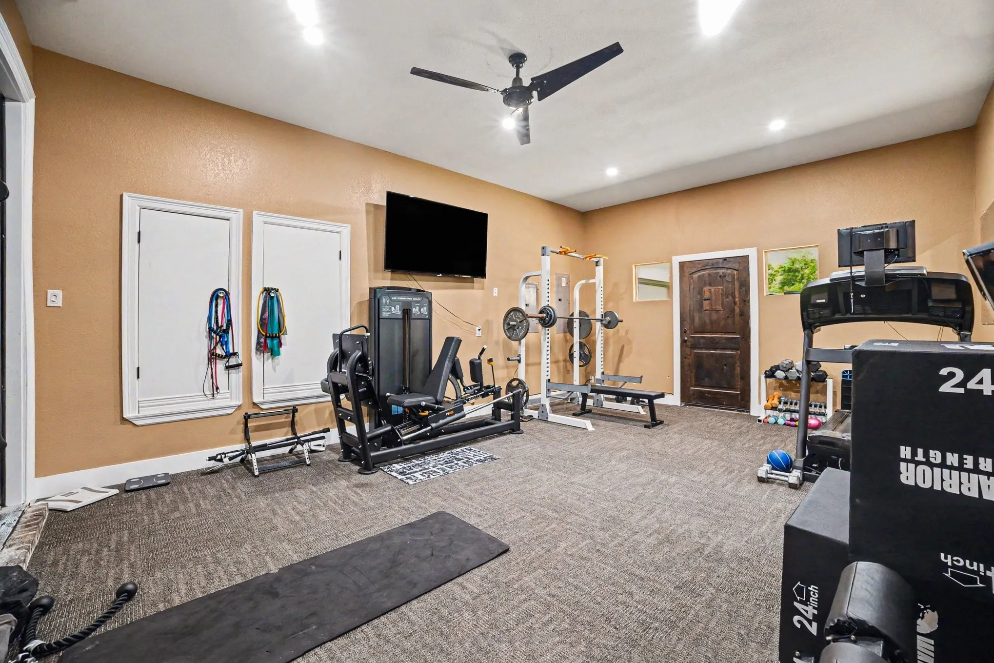 Single Family Residence For Sale in Dallas County , 505 S Bluegrove Road, Lancaster, Texas 75146, 5 Bedrooms, 5 Bathrooms, 4 Garage spaces, 5,797 Sqft, built in 2016, Preowned, Price $2,400,000, mls#21238963, Real Estate Agent in Lancaster, Homes For Sale in Dallas county, Homes For Sale in Lancaster, Realtor in Lancaster Texas, Real Estate Brokerage Independent Realty Texas, Luminita Cordes Realtor