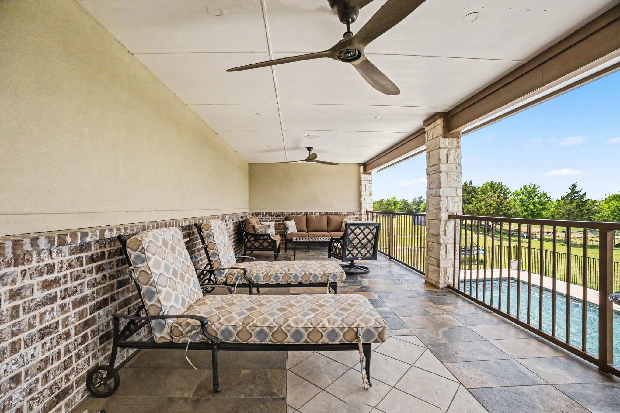 Single Family Residence For Sale in Dallas County , 505 S Bluegrove Road, Lancaster, Texas 75146, 5 Bedrooms, 5 Bathrooms, 4 Garage spaces, 5,797 Sqft, built in 2016, Preowned, Price $2,400,000, mls#21238963, Real Estate Agent in Lancaster, Homes For Sale in Dallas county, Homes For Sale in Lancaster, Realtor in Lancaster Texas, Real Estate Brokerage Independent Realty Texas, Luminita Cordes Realtor