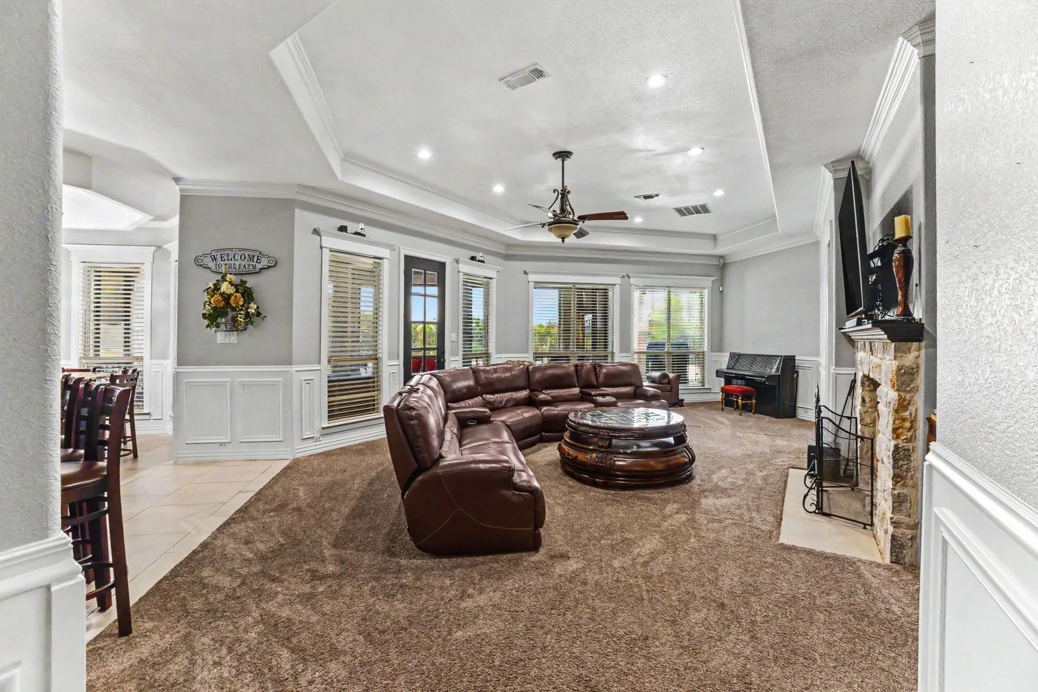Single Family Residence For Sale in Dallas County , 505 S Bluegrove Road, Lancaster, Texas 75146, 5 Bedrooms, 5 Bathrooms, 4 Garage spaces, 5,797 Sqft, built in 2016, Preowned, Price $2,400,000, mls#21238963, Real Estate Agent in Lancaster, Homes For Sale in Dallas county, Homes For Sale in Lancaster, Realtor in Lancaster Texas, Real Estate Brokerage Independent Realty Texas, Luminita Cordes Realtor