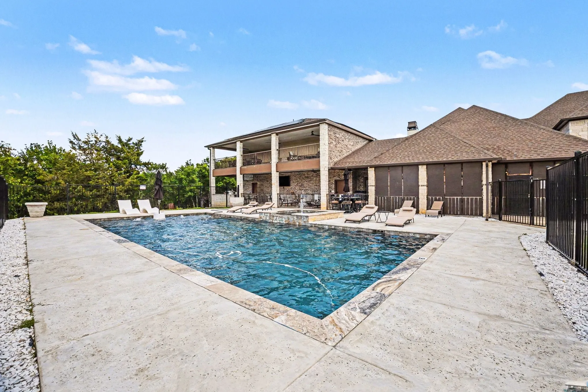 Single Family Residence For Sale in Dallas County , 505 S Bluegrove Road, Lancaster, Texas 75146, 5 Bedrooms, 5 Bathrooms, 4 Garage spaces, 5,797 Sqft, built in 2016, Preowned, Price $2,400,000, mls#21238963, Real Estate Agent in Lancaster, Homes For Sale in Dallas county, Homes For Sale in Lancaster, Realtor in Lancaster Texas, Real Estate Brokerage Independent Realty Texas, Luminita Cordes Realtor