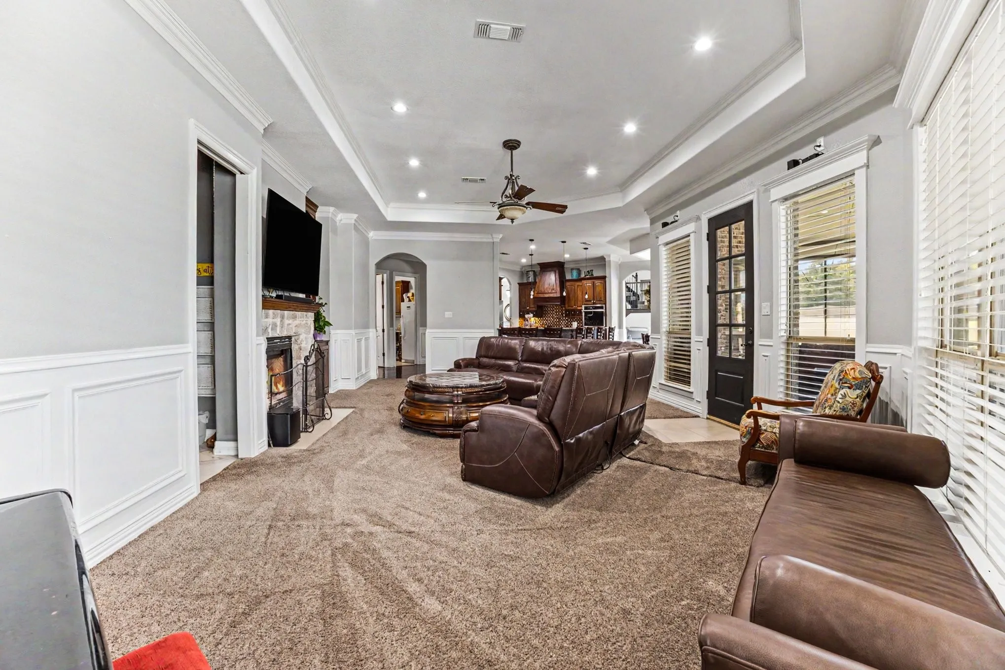 Single Family Residence For Sale in Dallas County , 505 S Bluegrove Road, Lancaster, Texas 75146, 5 Bedrooms, 5 Bathrooms, 4 Garage spaces, 5,797 Sqft, built in 2016, Preowned, Price $2,400,000, mls#21238963, Real Estate Agent in Lancaster, Homes For Sale in Dallas county, Homes For Sale in Lancaster, Realtor in Lancaster Texas, Real Estate Brokerage Independent Realty Texas, Luminita Cordes Realtor