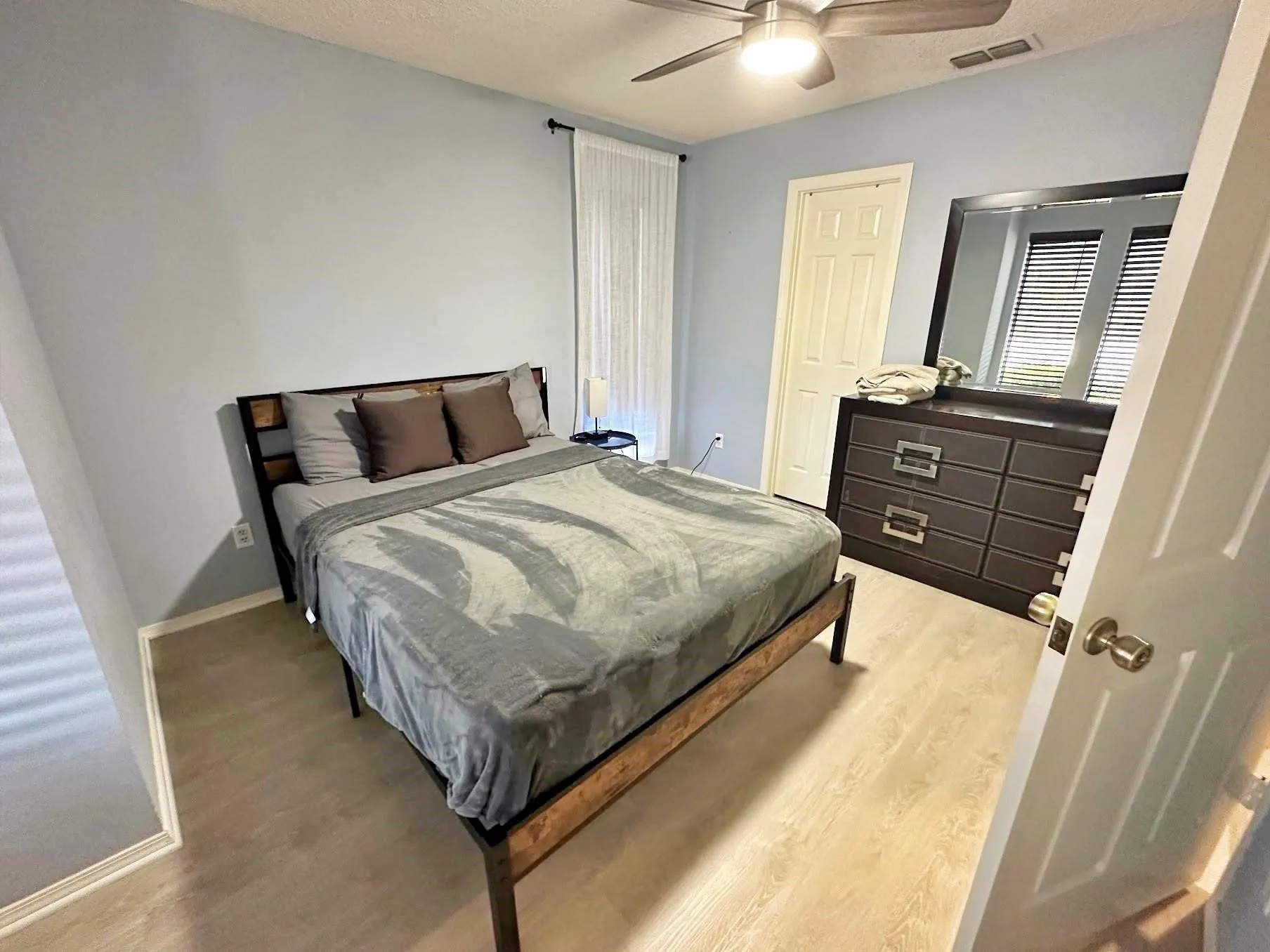 Single Family Residence For Sale in Titus County , 45 County Road 4857, Mt Pleasant, Texas 75455, 4 Bedroom, 3 Bathroom, 2 Garage spaces, 2,743 Sqft, built in 1981, Preowned, mls#21241701, Real Estate Agent in Mt Pleasant, Homes For Sale in Titus county, Homes For Sale in Mt Pleasant, Realtor in Mt Pleasant Texas, Real Estate Brokerage Independent Realty Texas, Luminita Cordes Realtor