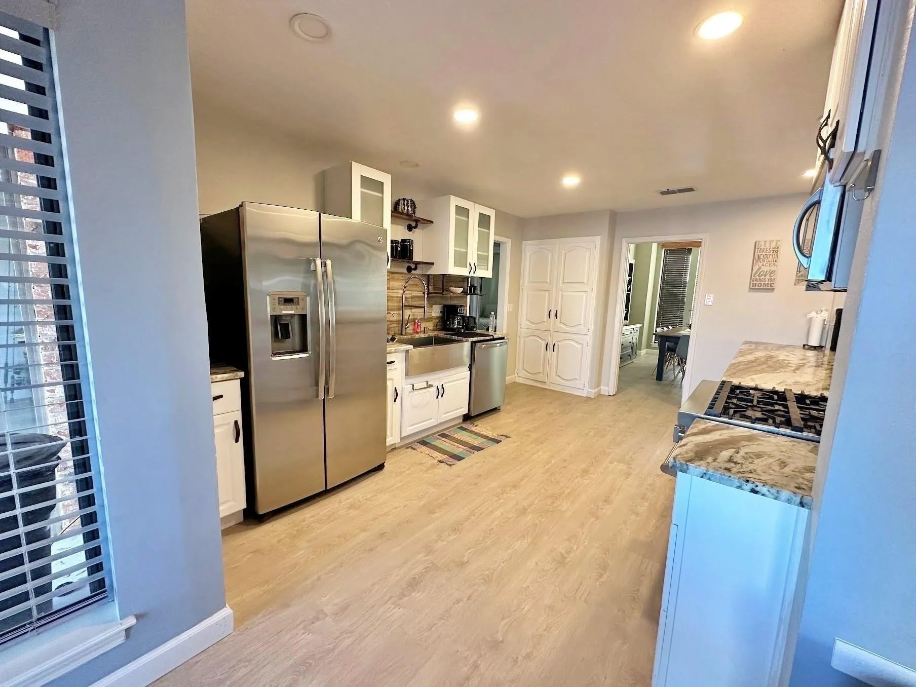 Single Family Residence For Sale in Titus County , 45 County Road 4857, Mt Pleasant, Texas 75455, 4 Bedroom, 3 Bathroom, 2 Garage spaces, 2,743 Sqft, built in 1981, Preowned, mls#21241701, Real Estate Agent in Mt Pleasant, Homes For Sale in Titus county, Homes For Sale in Mt Pleasant, Realtor in Mt Pleasant Texas, Real Estate Brokerage Independent Realty Texas, Luminita Cordes Realtor