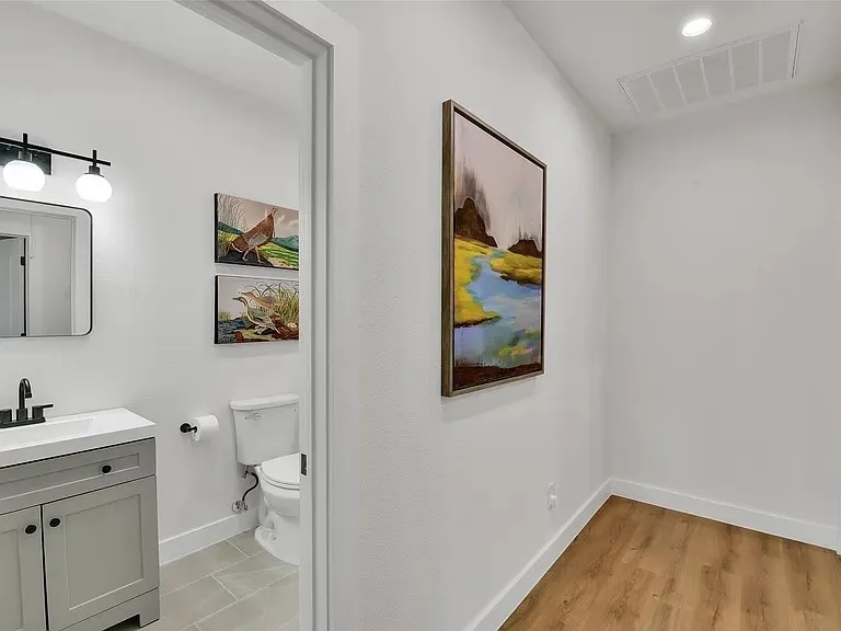 Duplex For Rent in Tarrant County , 5204 Slate Street, Fort Worth, Texas 76114, 3 Bedrooms, 3 Bathrooms, 2 Garage spaces, 2,287 Sqft, built in 2024, Preowned, Price $3,200, mls#21248748, Real Estate Agent in Fort Worth, Homes For Rent in Tarrant county, Homes For Rent in Fort Worth, Realtor in Fort Worth Texas, Real Estate Brokerage Independent Realty Texas, Luminita Cordes Realtor