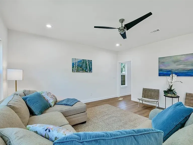 Duplex For Rent in Tarrant County , 5204 Slate Street, Fort Worth, Texas 76114, 3 Bedrooms, 3 Bathrooms, 2 Garage spaces, 2,287 Sqft, built in 2024, Preowned, Price $3,200, mls#21248748, Real Estate Agent in Fort Worth, Homes For Rent in Tarrant county, Homes For Rent in Fort Worth, Realtor in Fort Worth Texas, Real Estate Brokerage Independent Realty Texas, Luminita Cordes Realtor