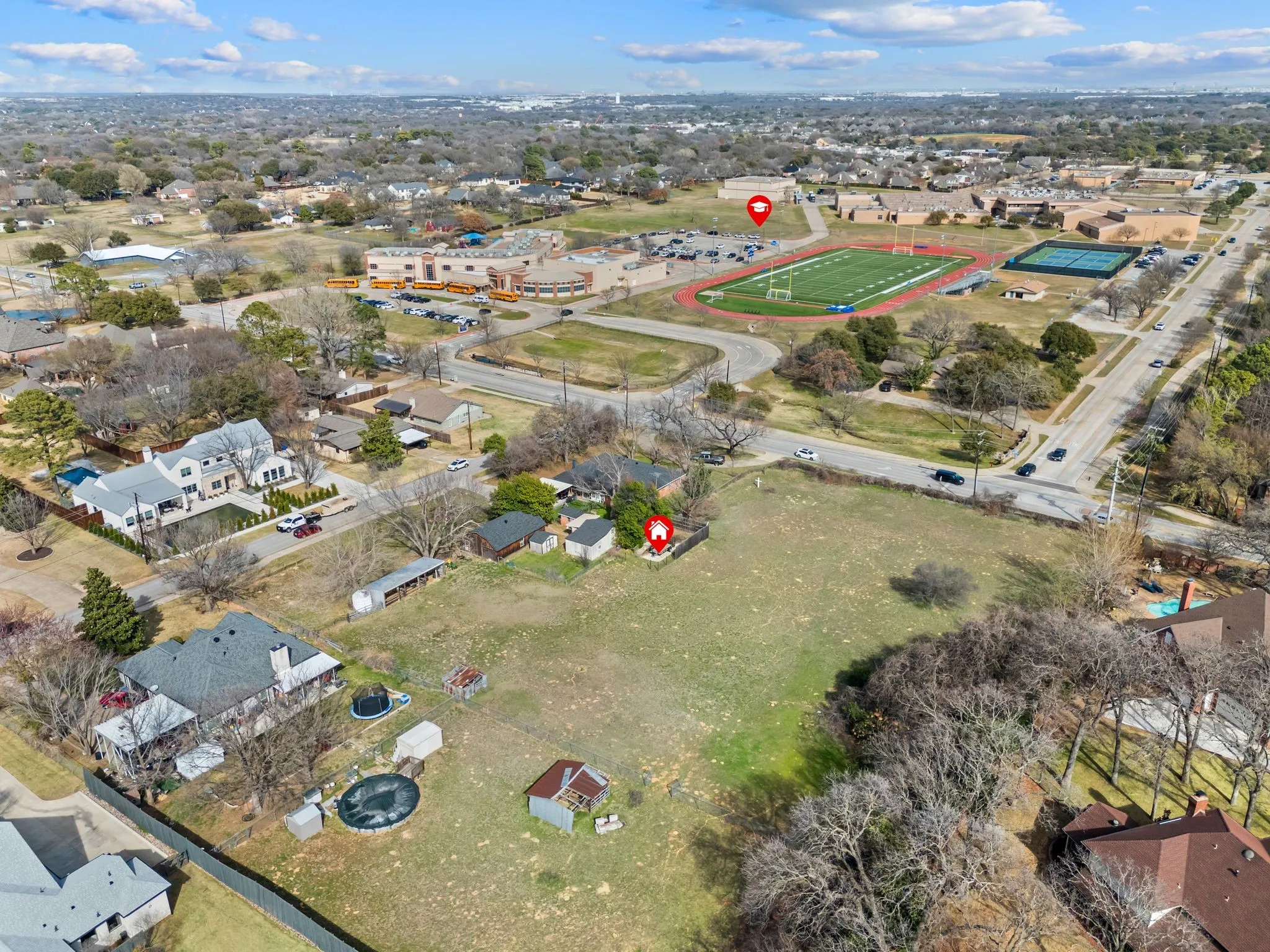 Single Family Residence For Sale in Tarrant County , 5804 Pleasant Run Road, Colleyville, Texas 76034, 3 Bedroom, 2 Bathroom, Garage spaces, 2,094 Sqft, built in 1962, Preowned, mls#21245263, Real Estate Agent in Colleyville, Homes For Sale in Tarrant county, Homes For Sale in Colleyville, Realtor in Colleyville Texas, Real Estate Brokerage Independent Realty Texas, Luminita Cordes Realtor